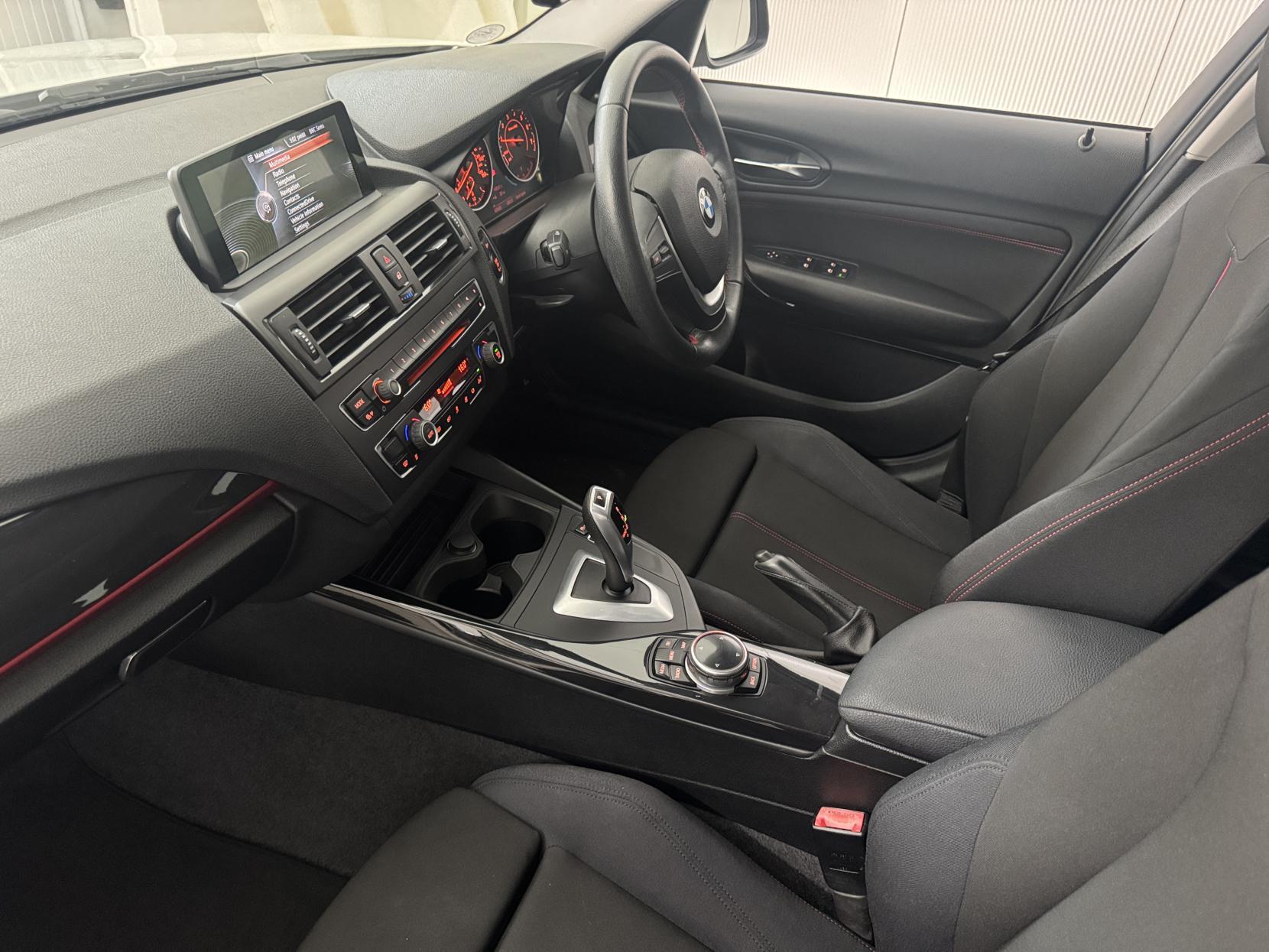 BMW 1 Series view 41