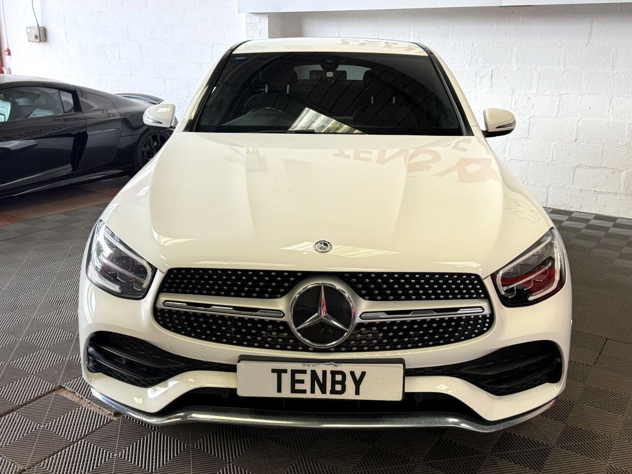 Mercedes-Benz GLC view 4