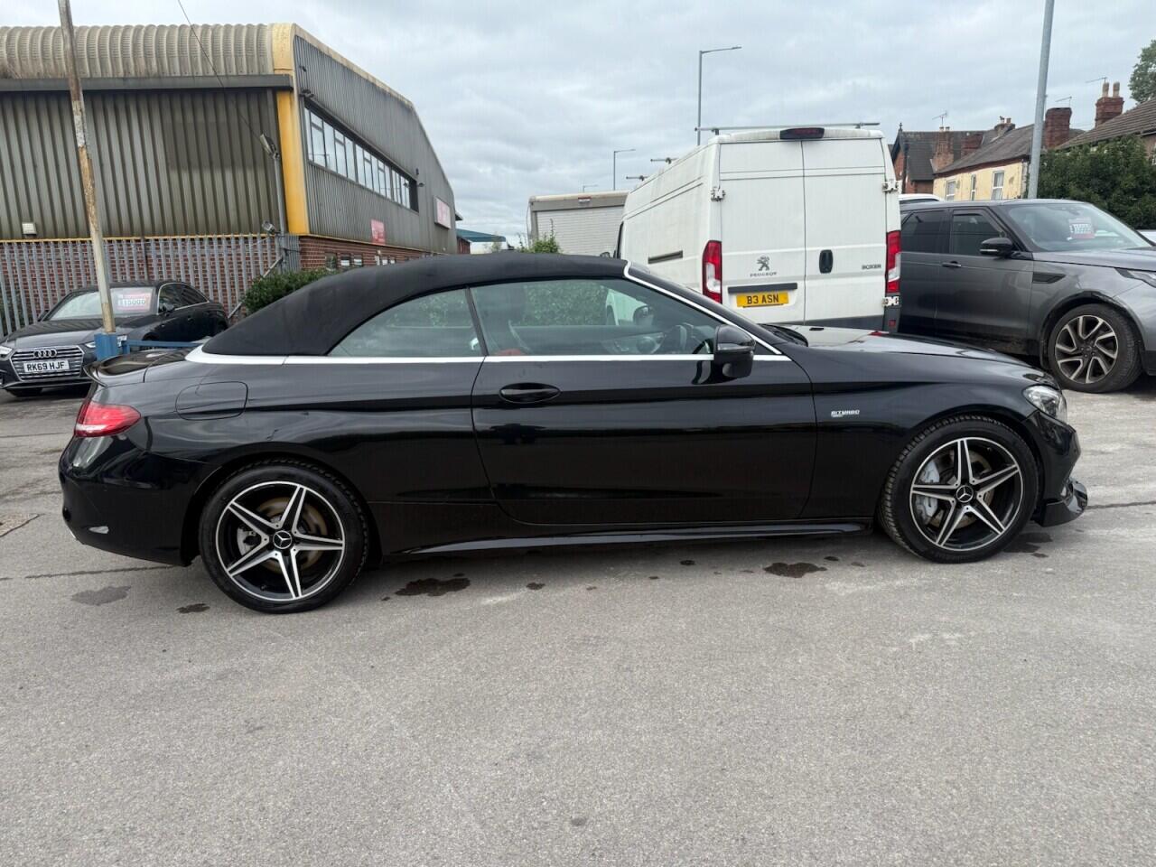 Mercedes-Benz C Class view 41