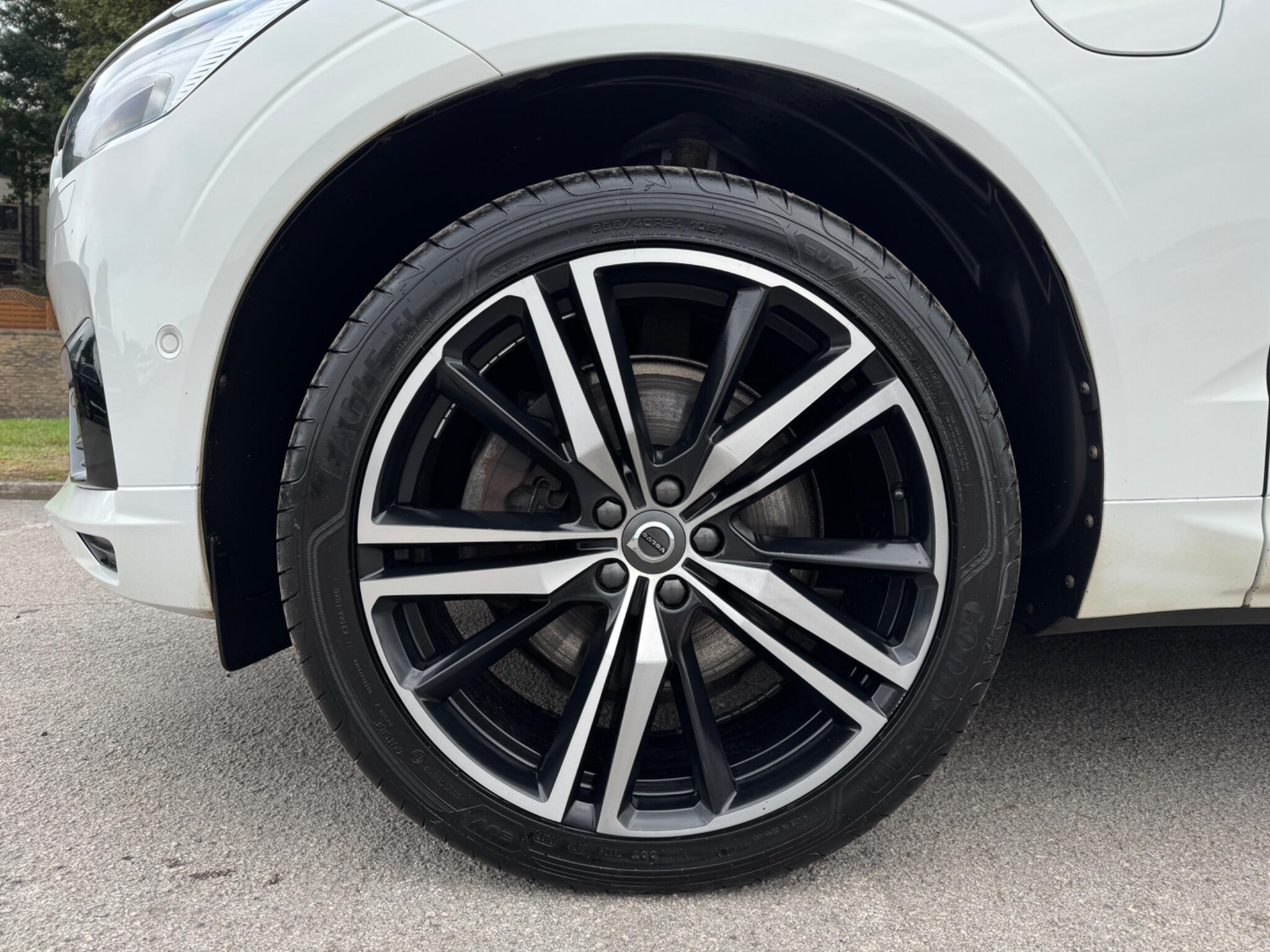 Volvo XC60 view 60