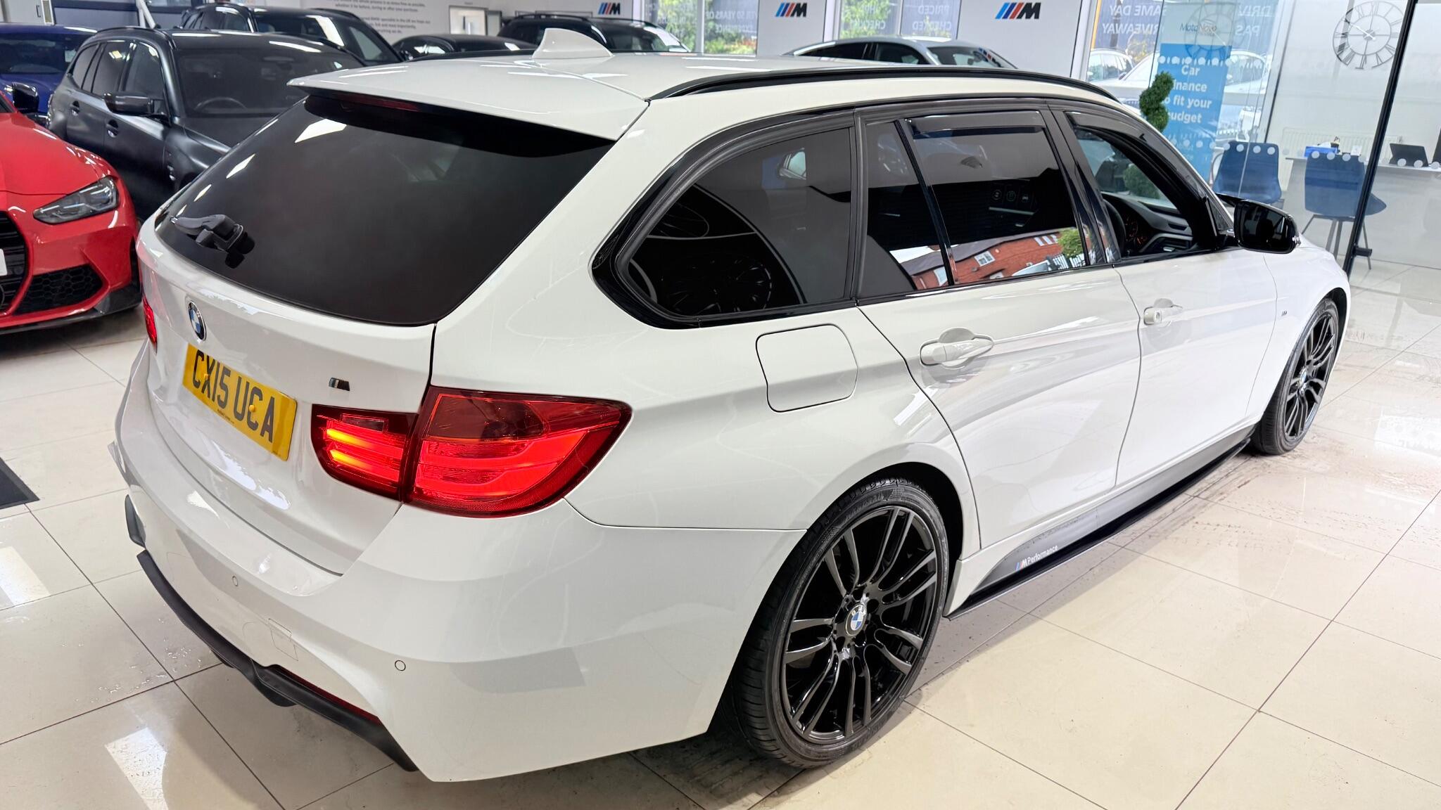 BMW 3 Series view 37