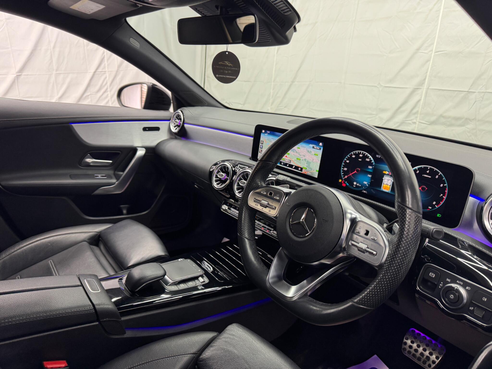 Mercedes-Benz Cla view 35