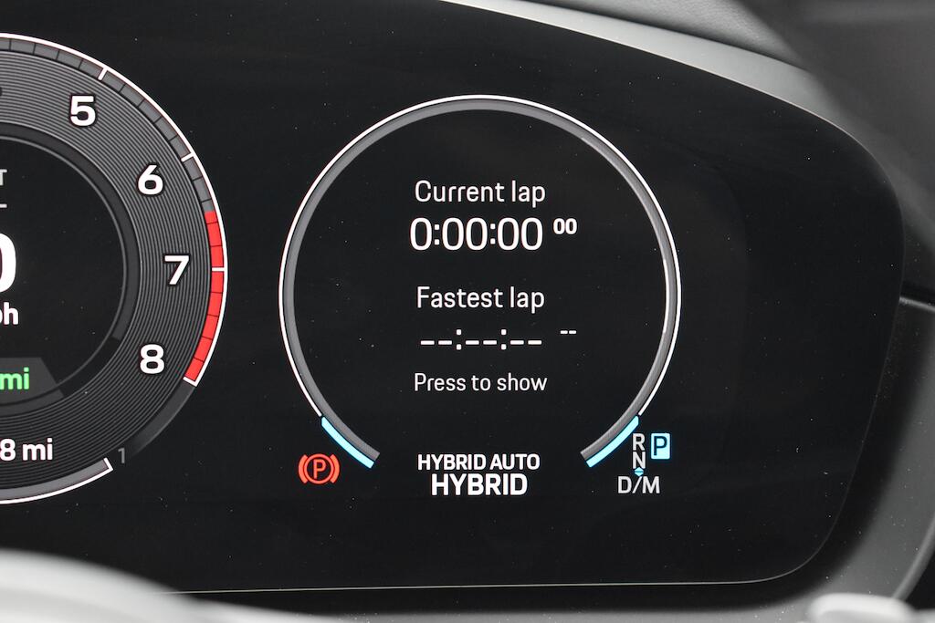 Porsche Cayenne view 77