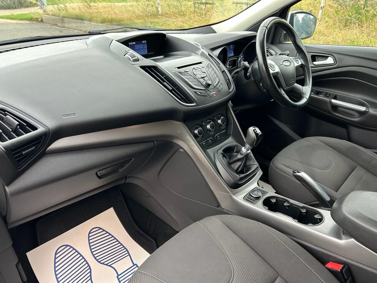 Ford Kuga view 20