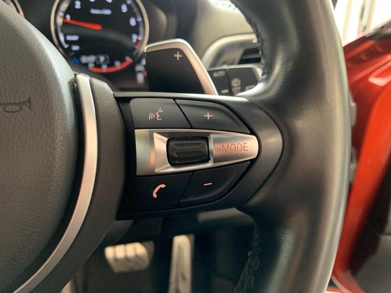 BMW 1 Series view 34