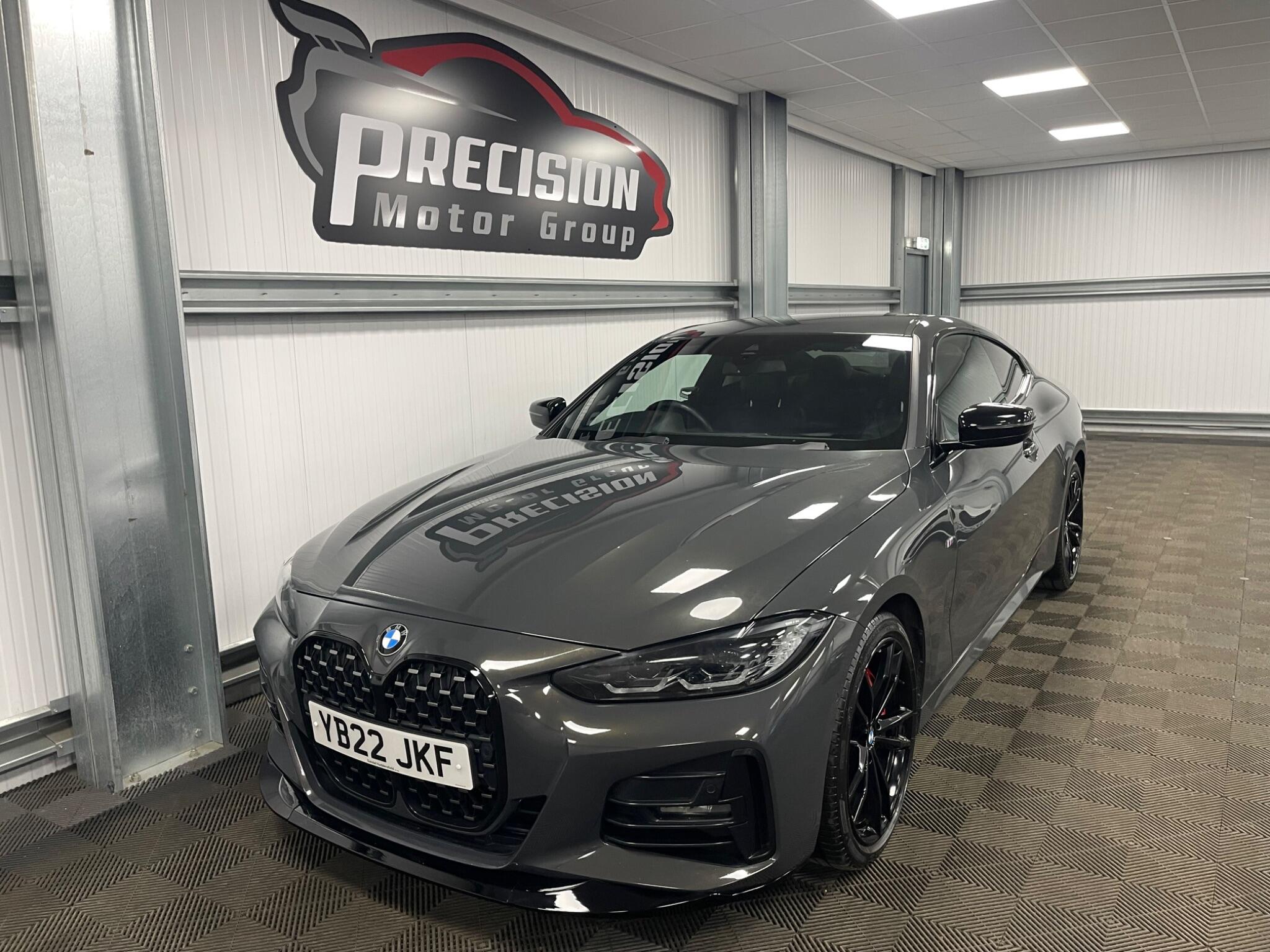 BMW 4 Series view 11