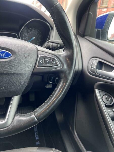 2014 Ford Focus image 26