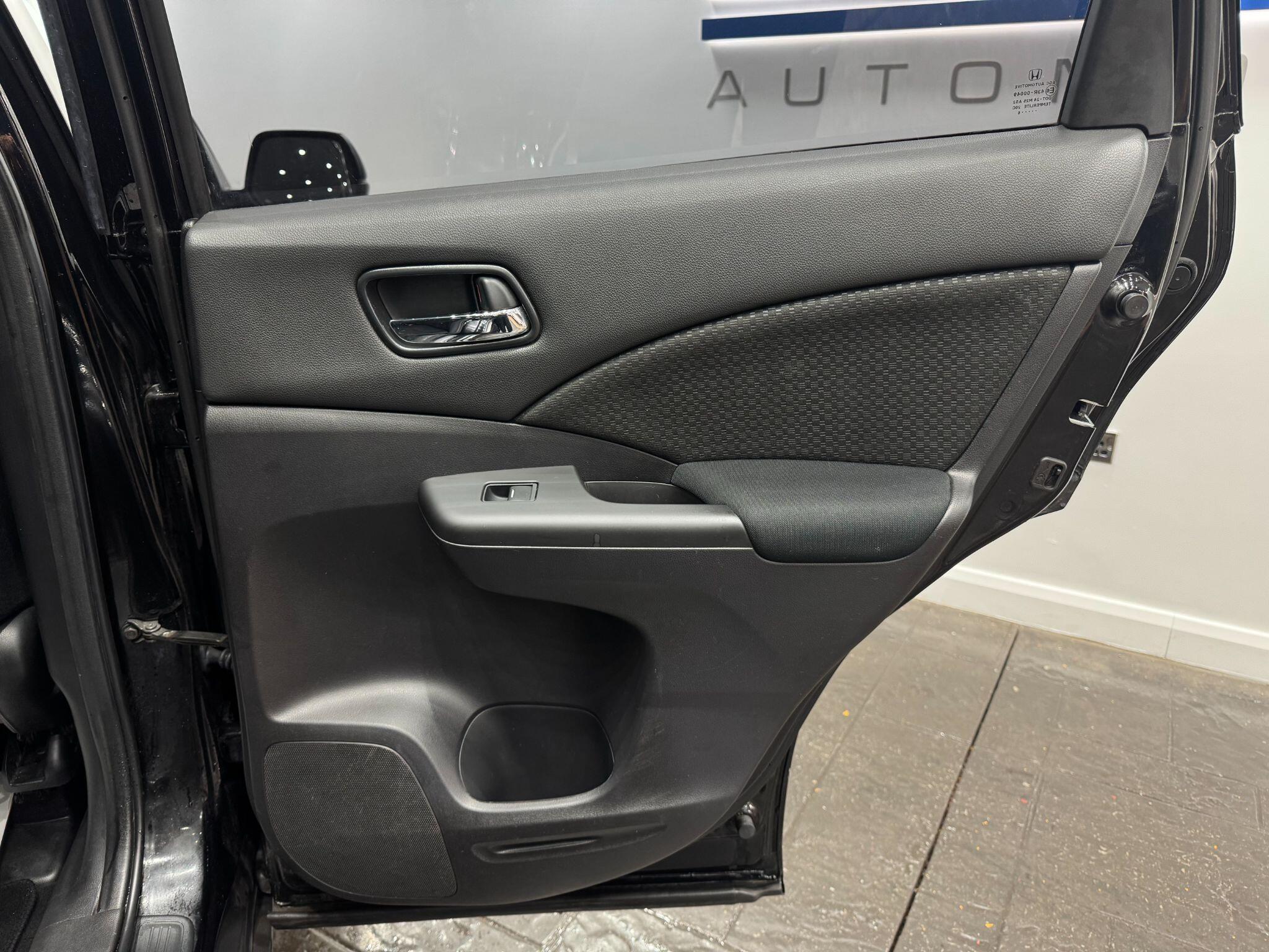 Honda CR-V view 44
