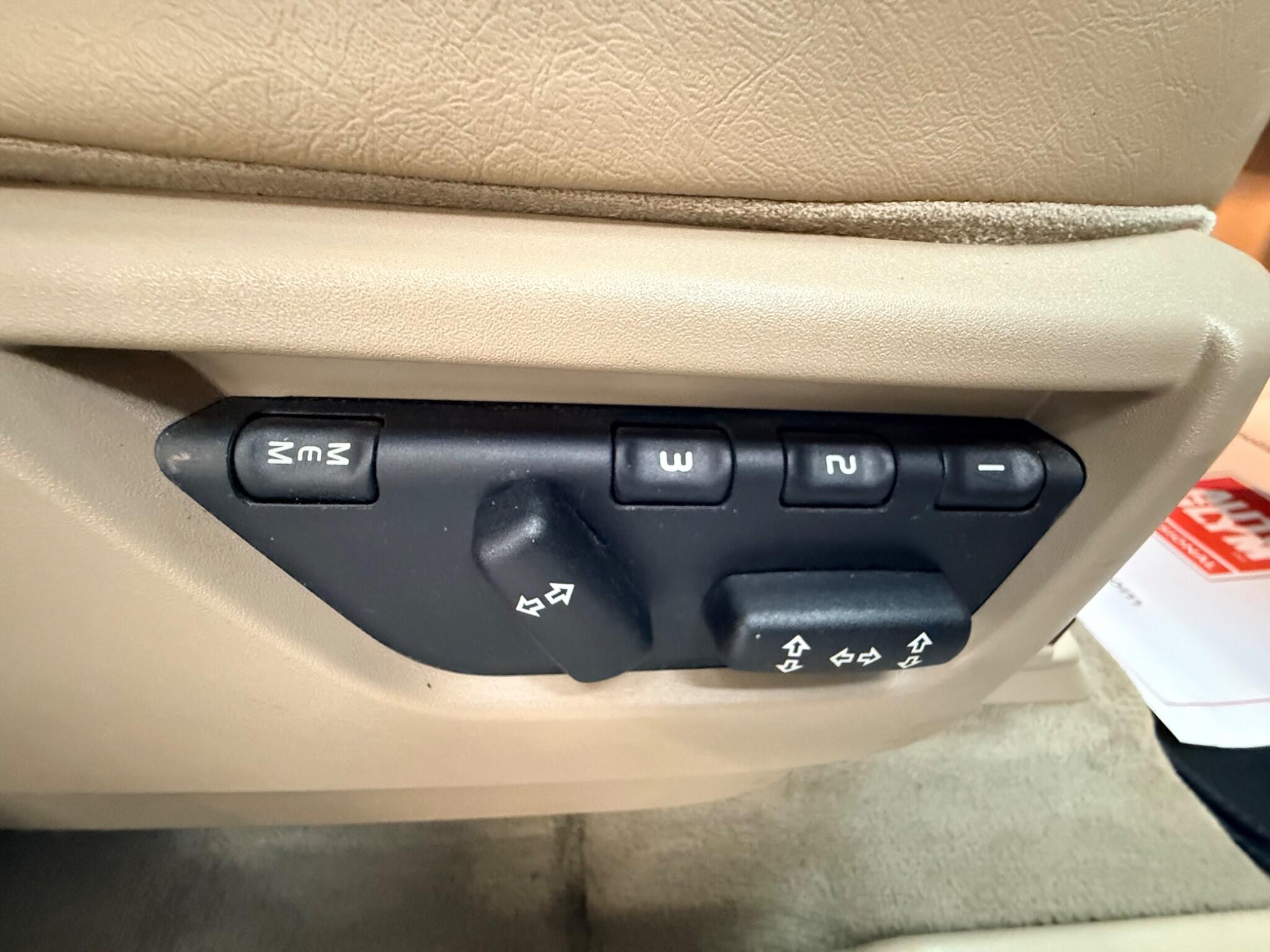 Land Rover Freelander view 26