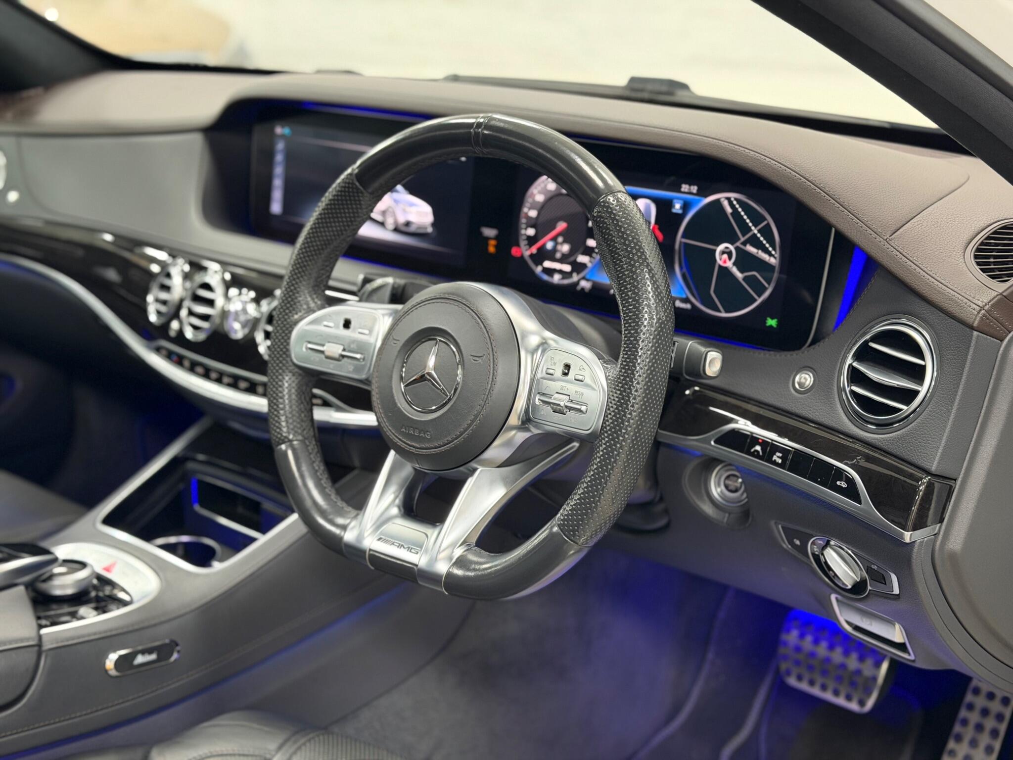 Mercedes-Benz S-Class view 10