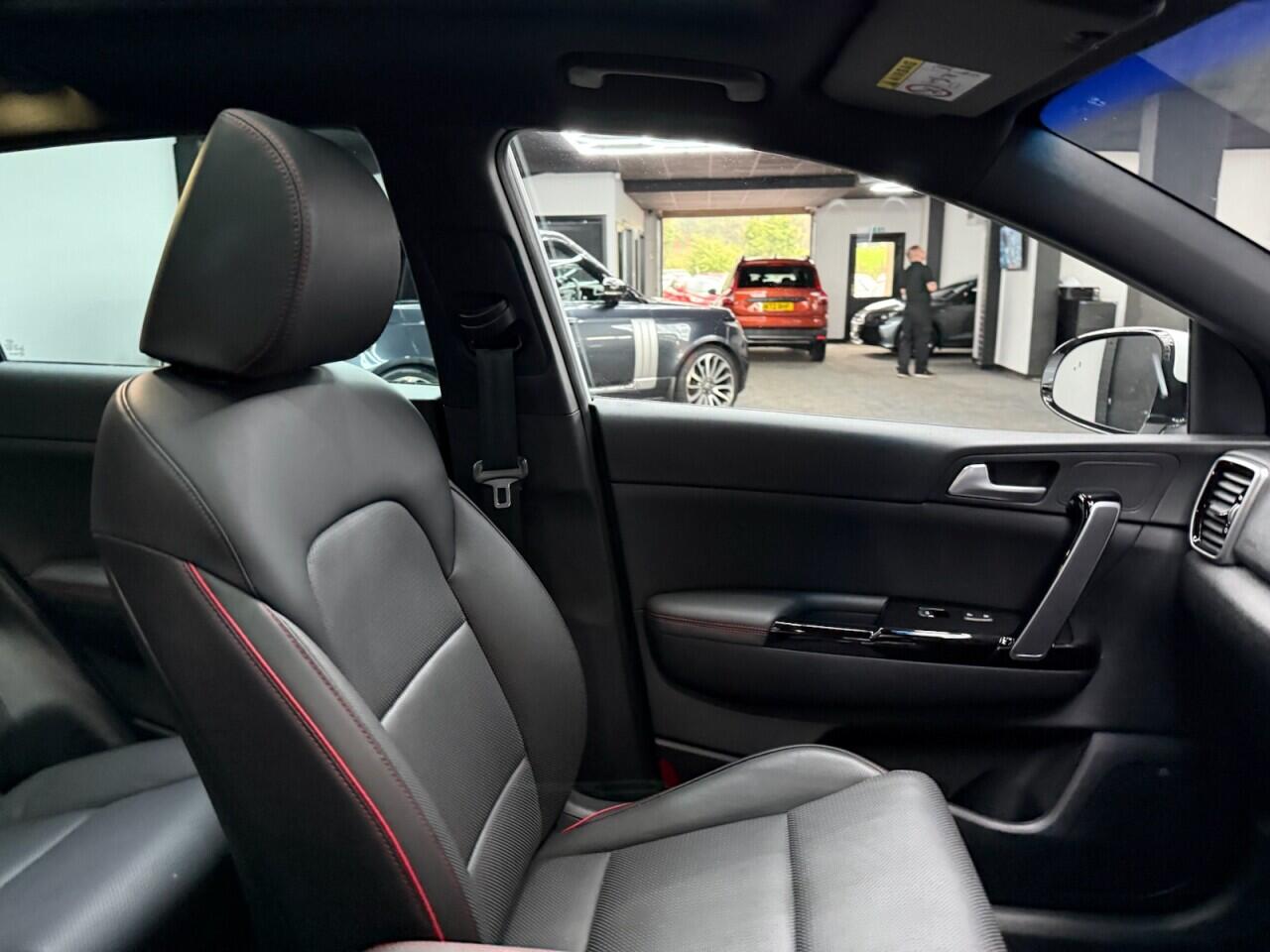 Kia Sportage view 38