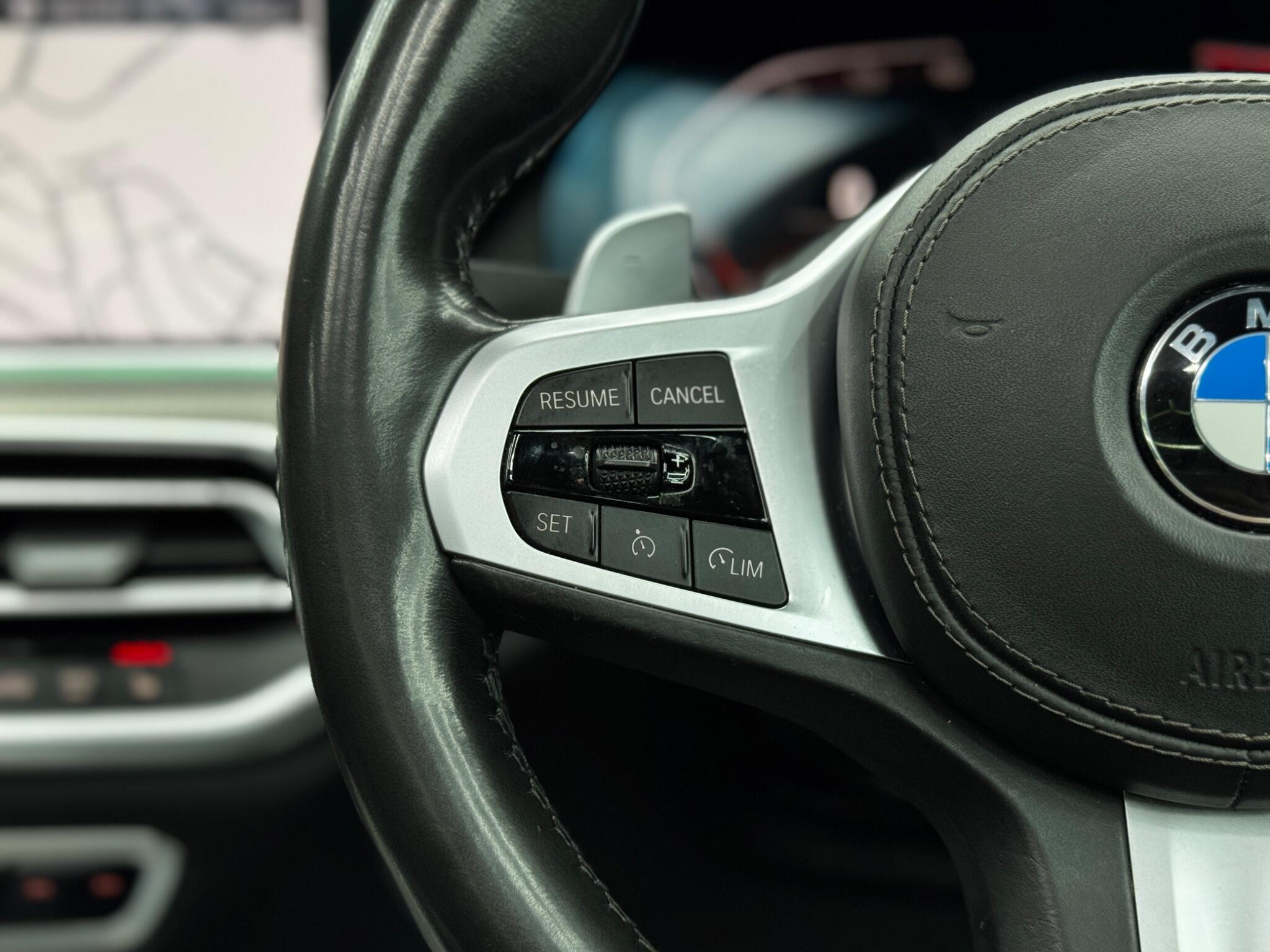 BMW X5 view 21