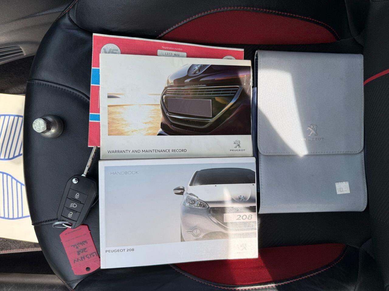 Peugeot 208 view 48