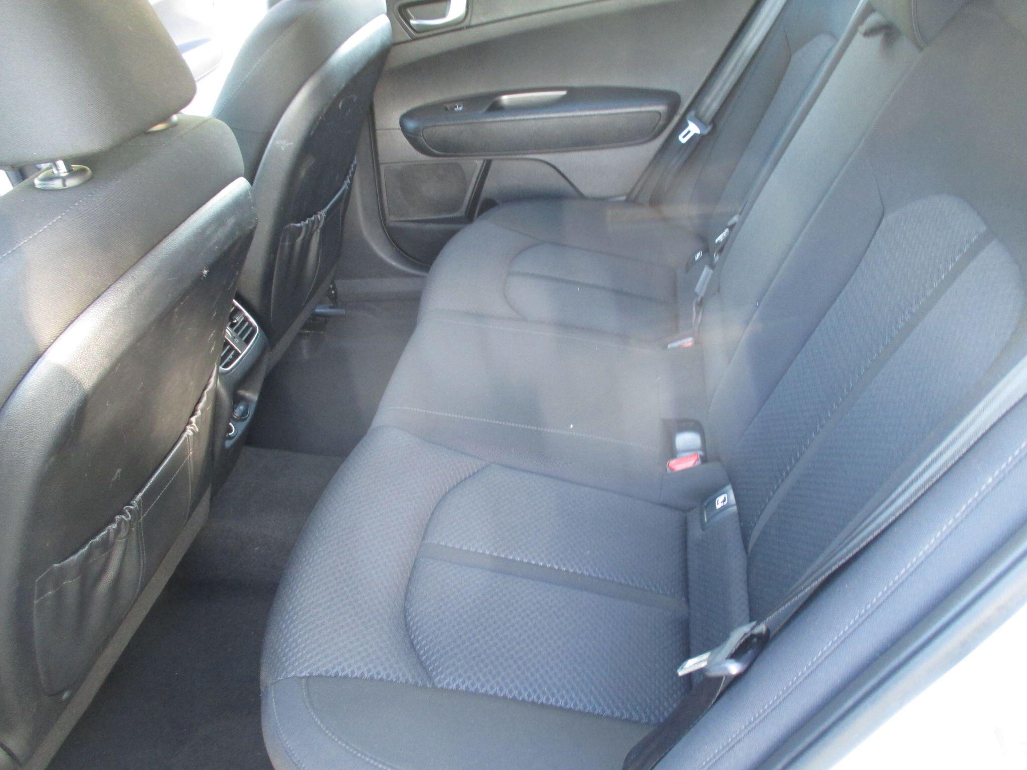 Kia Optima view 32