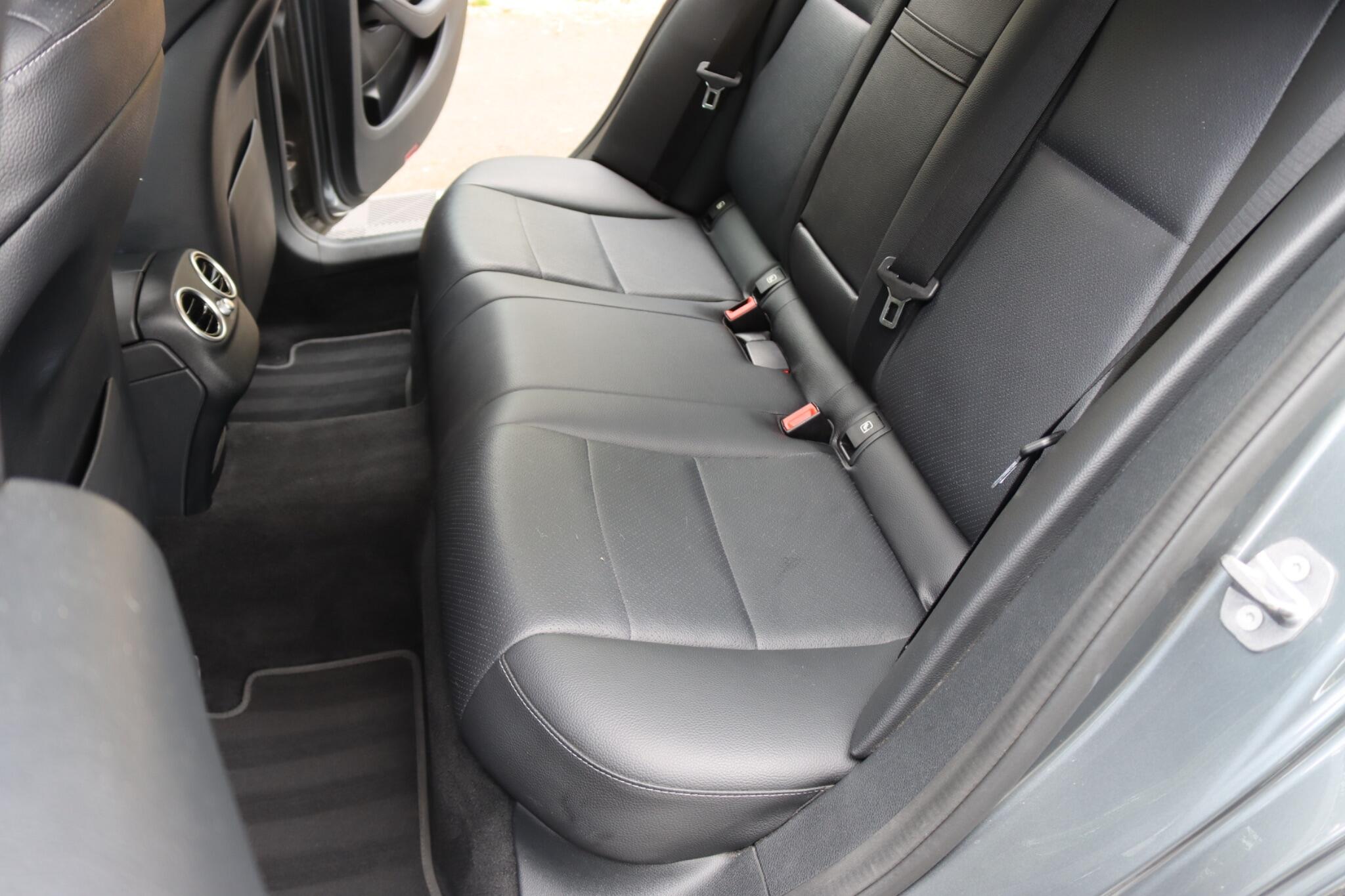 Mercedes-Benz C Class view 10