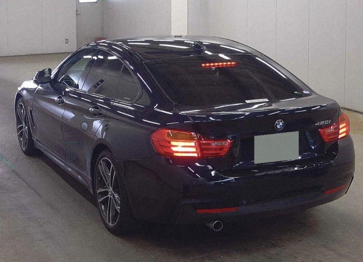 BMW 4 Series view 3
