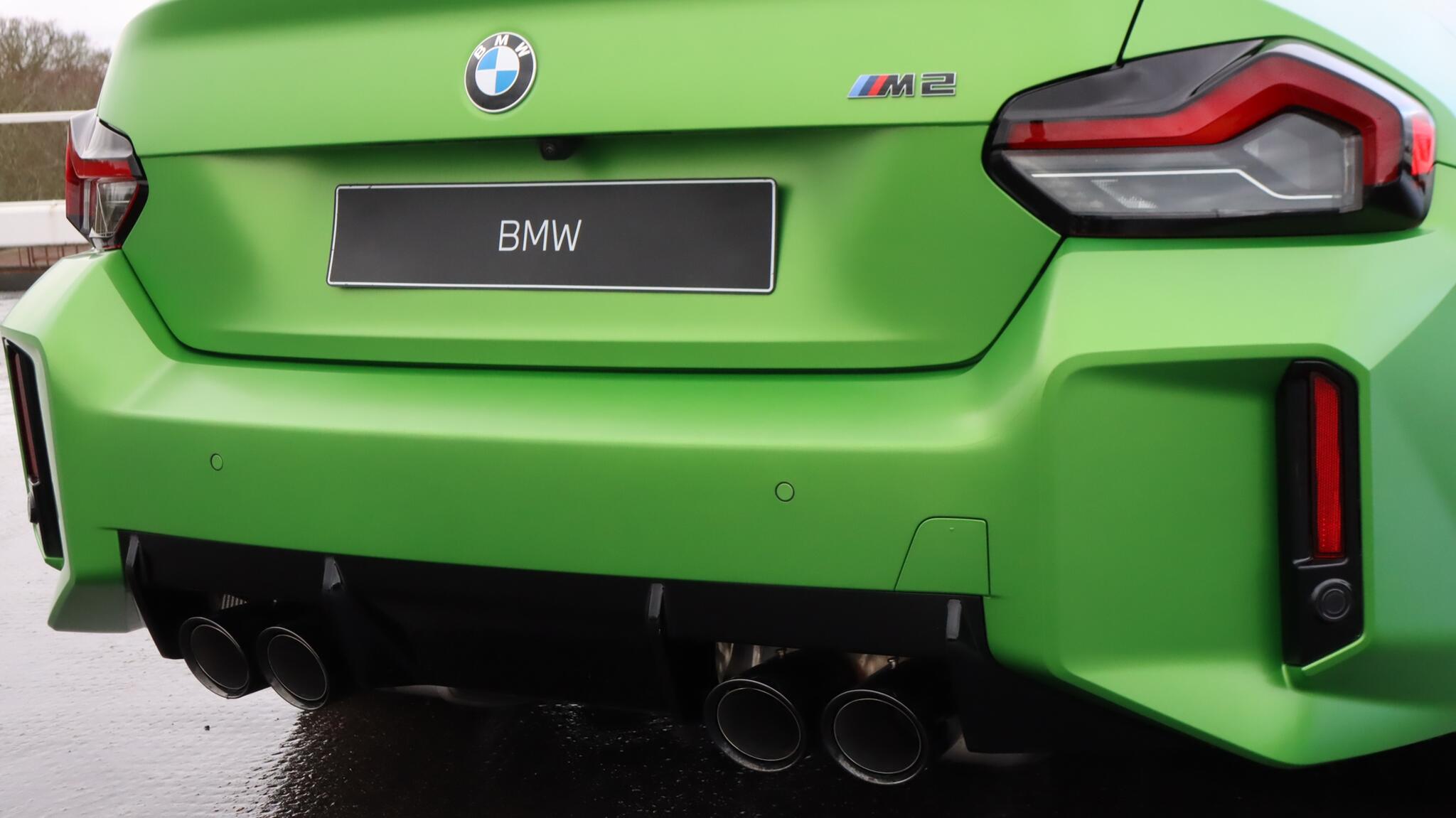 BMW M2 view 24