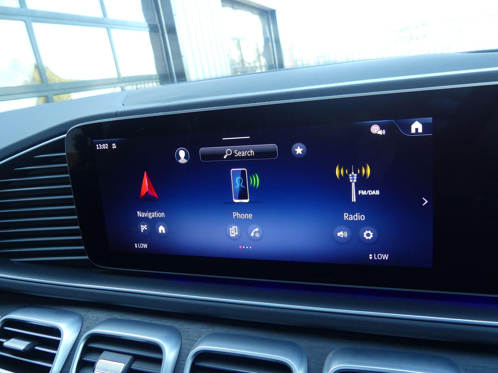 Mercedes-Benz Gle view 19
