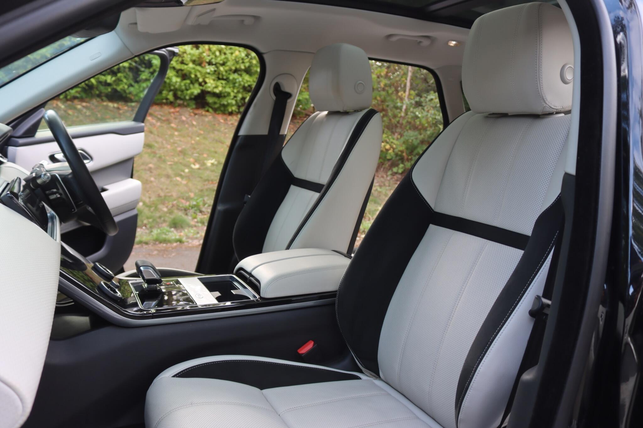 Land Rover Range Rover Velar view 36