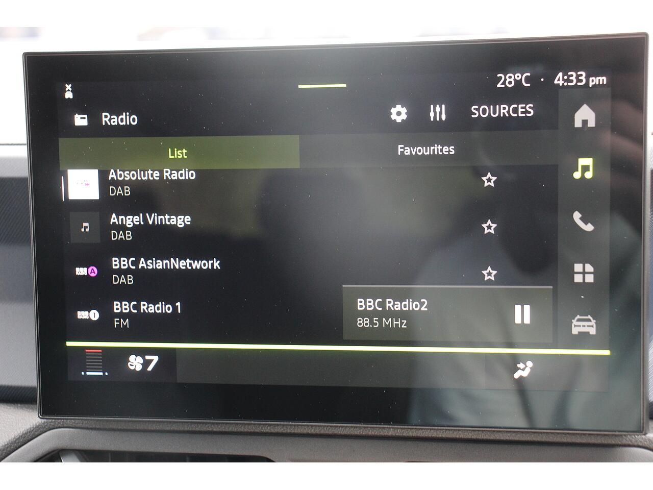 Dacia Duster view 21