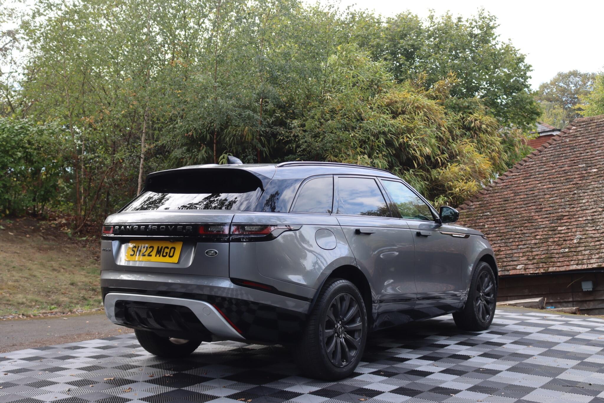 Land Rover Range Rover Velar view 24