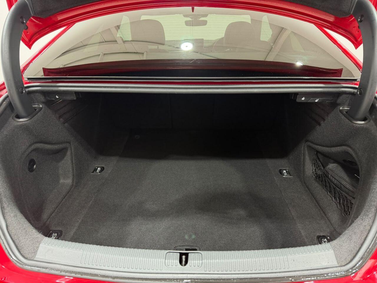 Audi A5 view 38