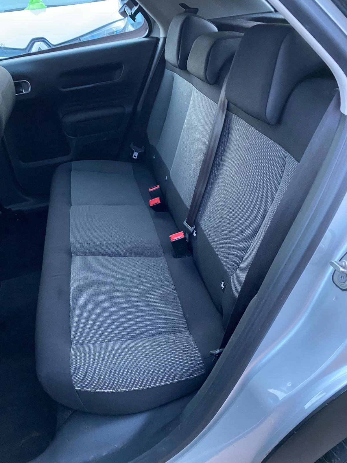 Citroen C4 Cactus view 15
