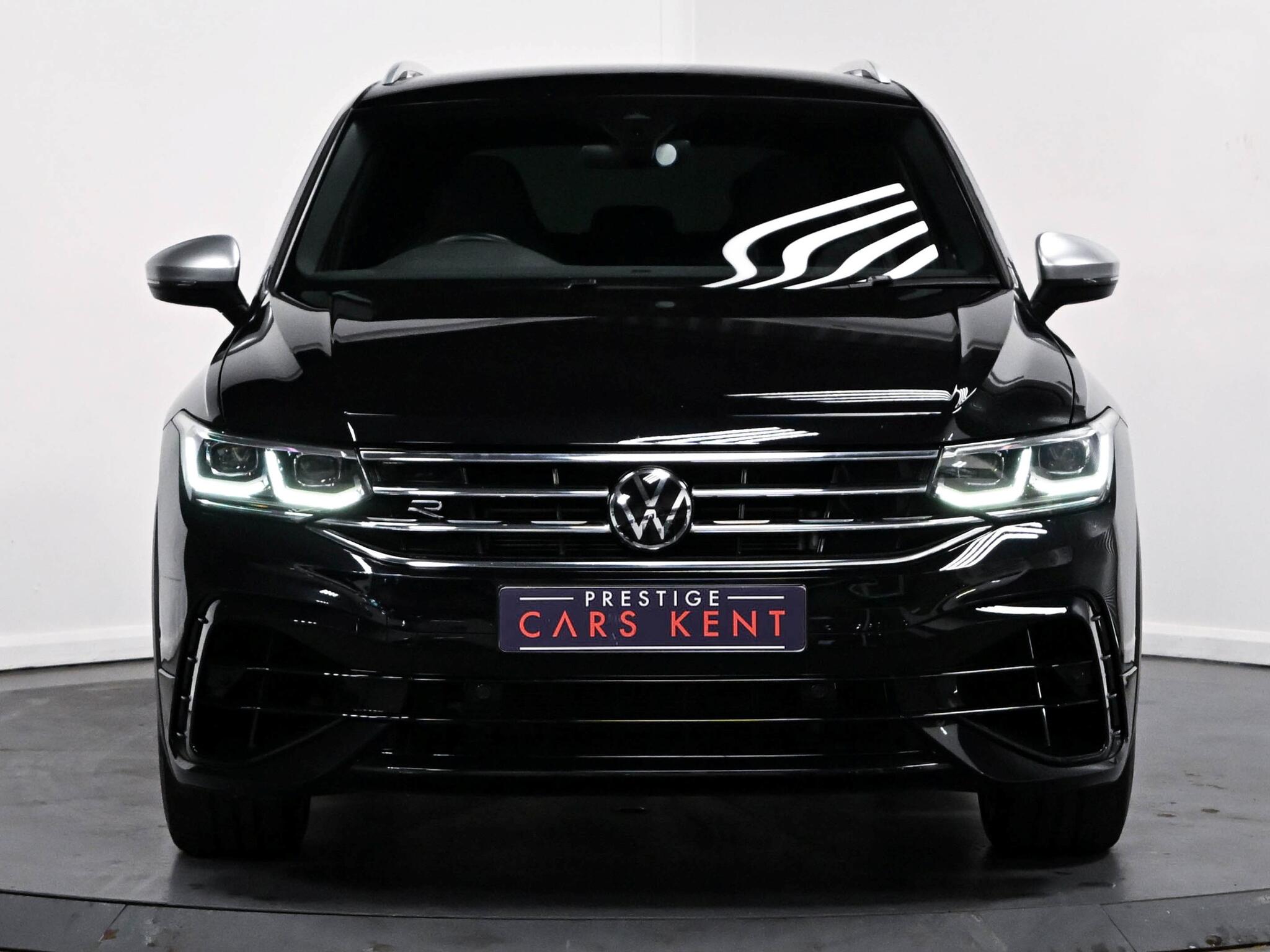 Volkswagen Tiguan view 16