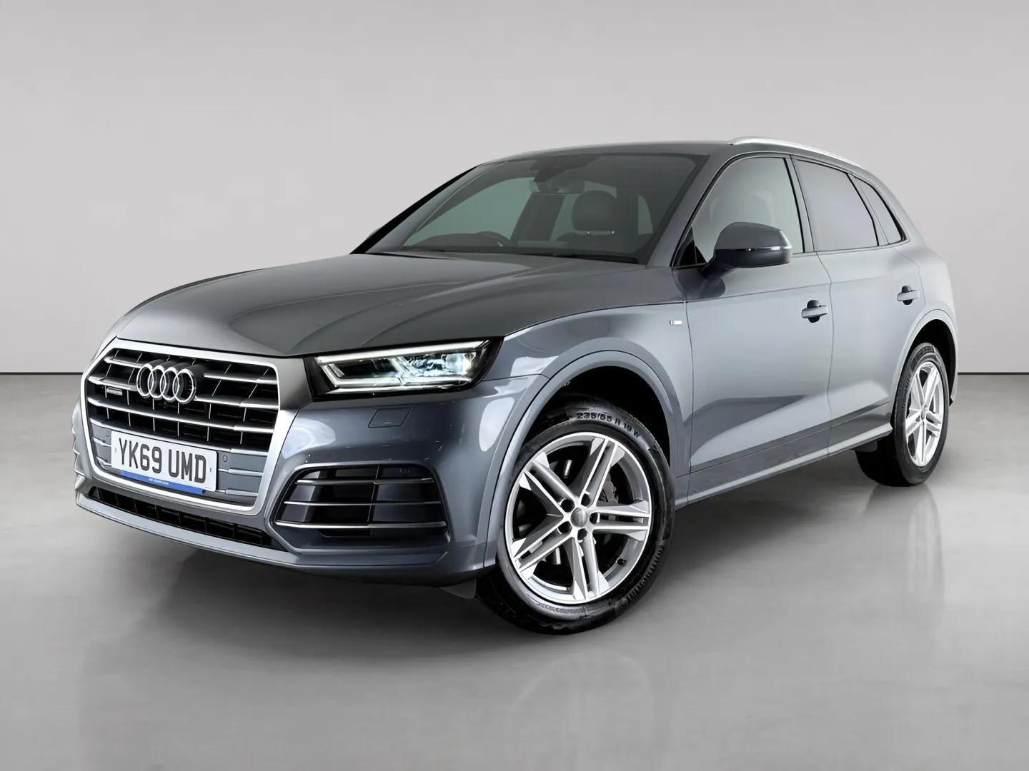 Audi Q5 view 42