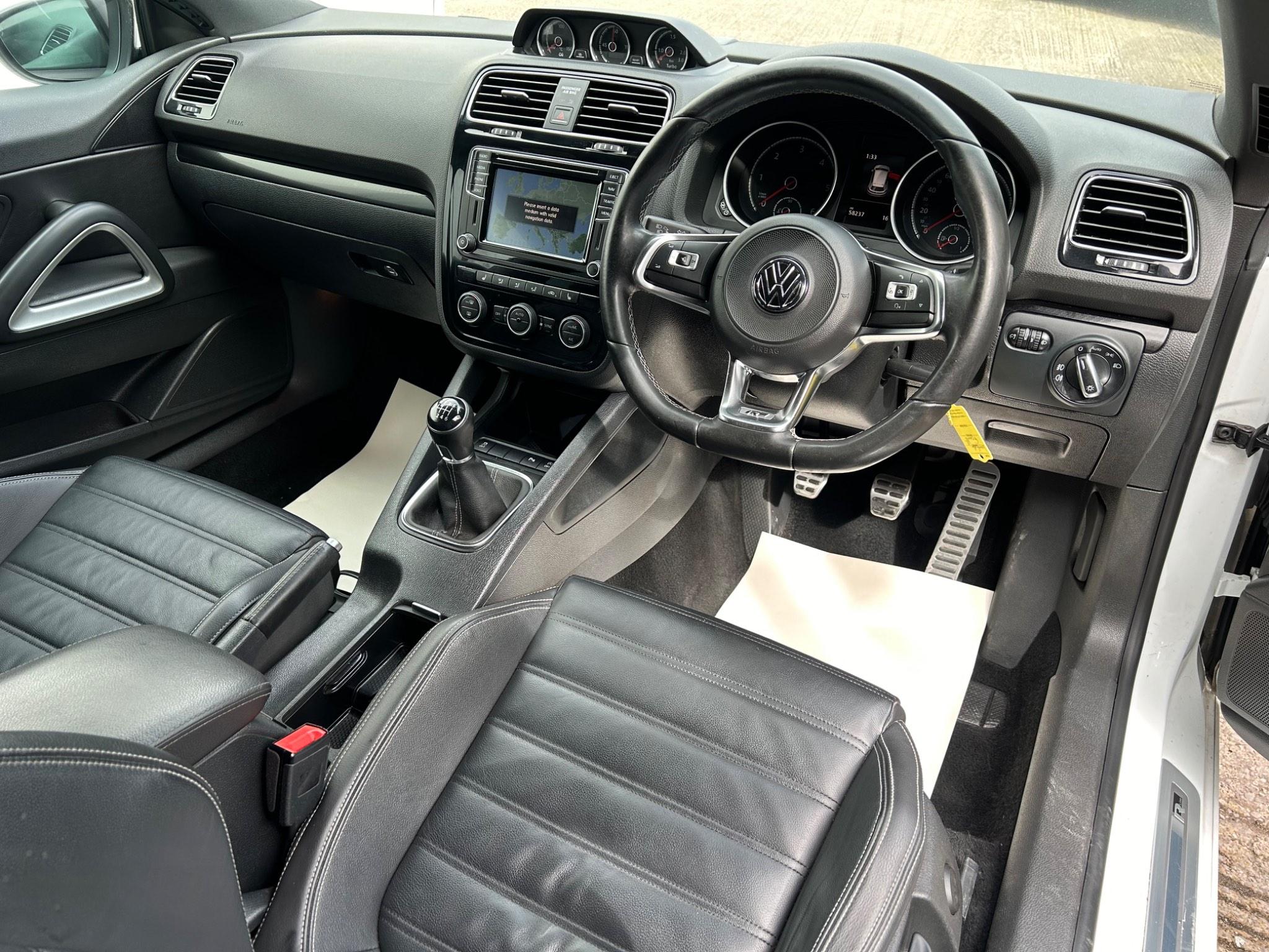 Volkswagen Scirocco view 16
