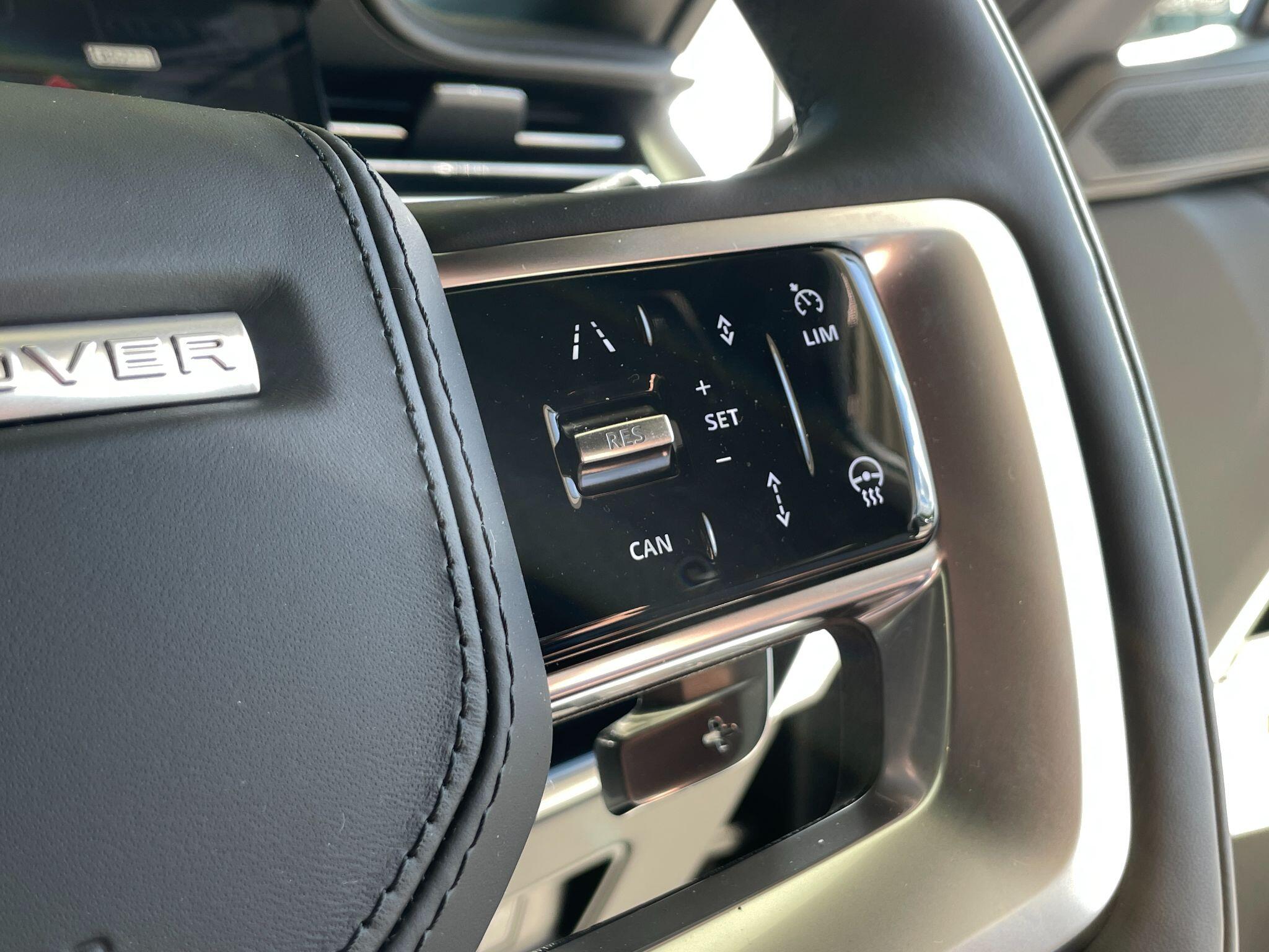 Land Rover Range Rover view 20