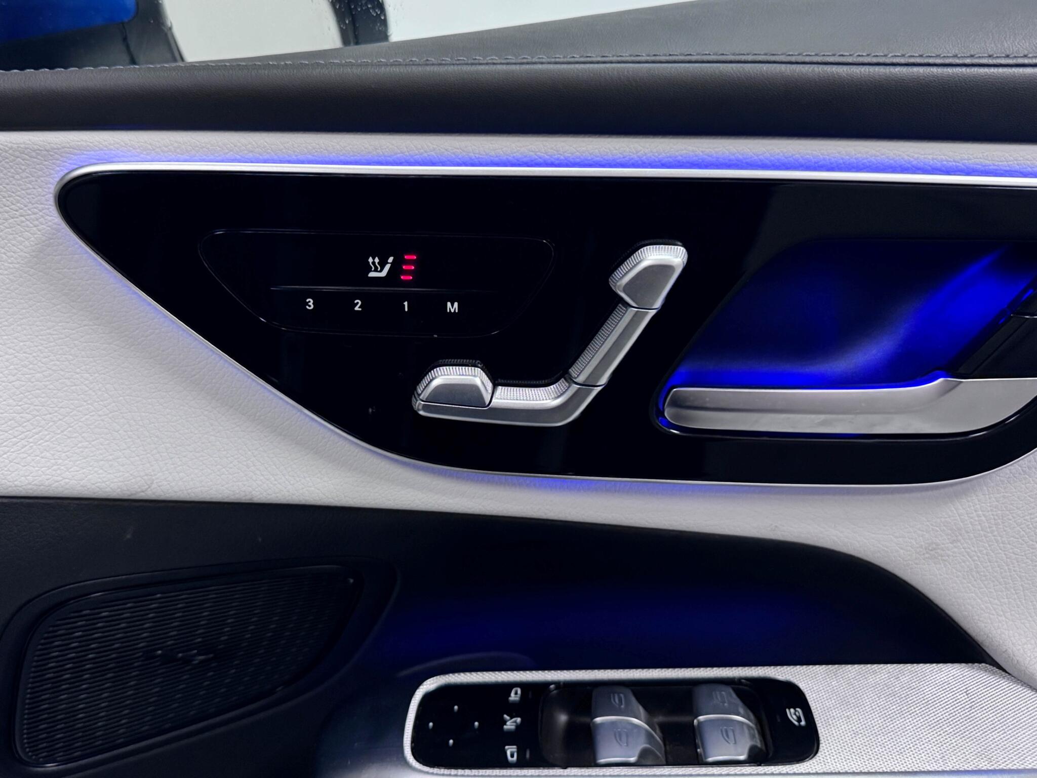 Mercedes-Benz GLC view 17