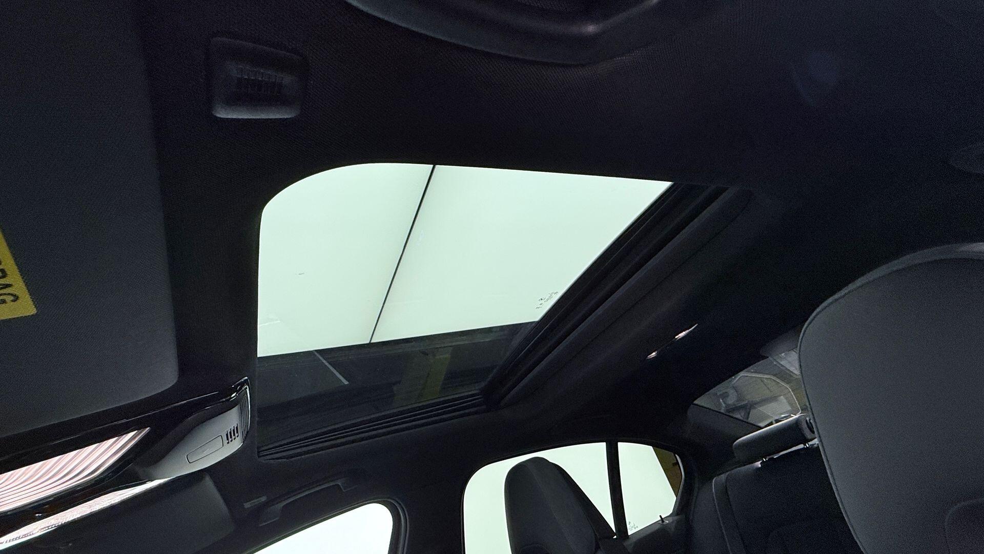 BMW M3 view 21