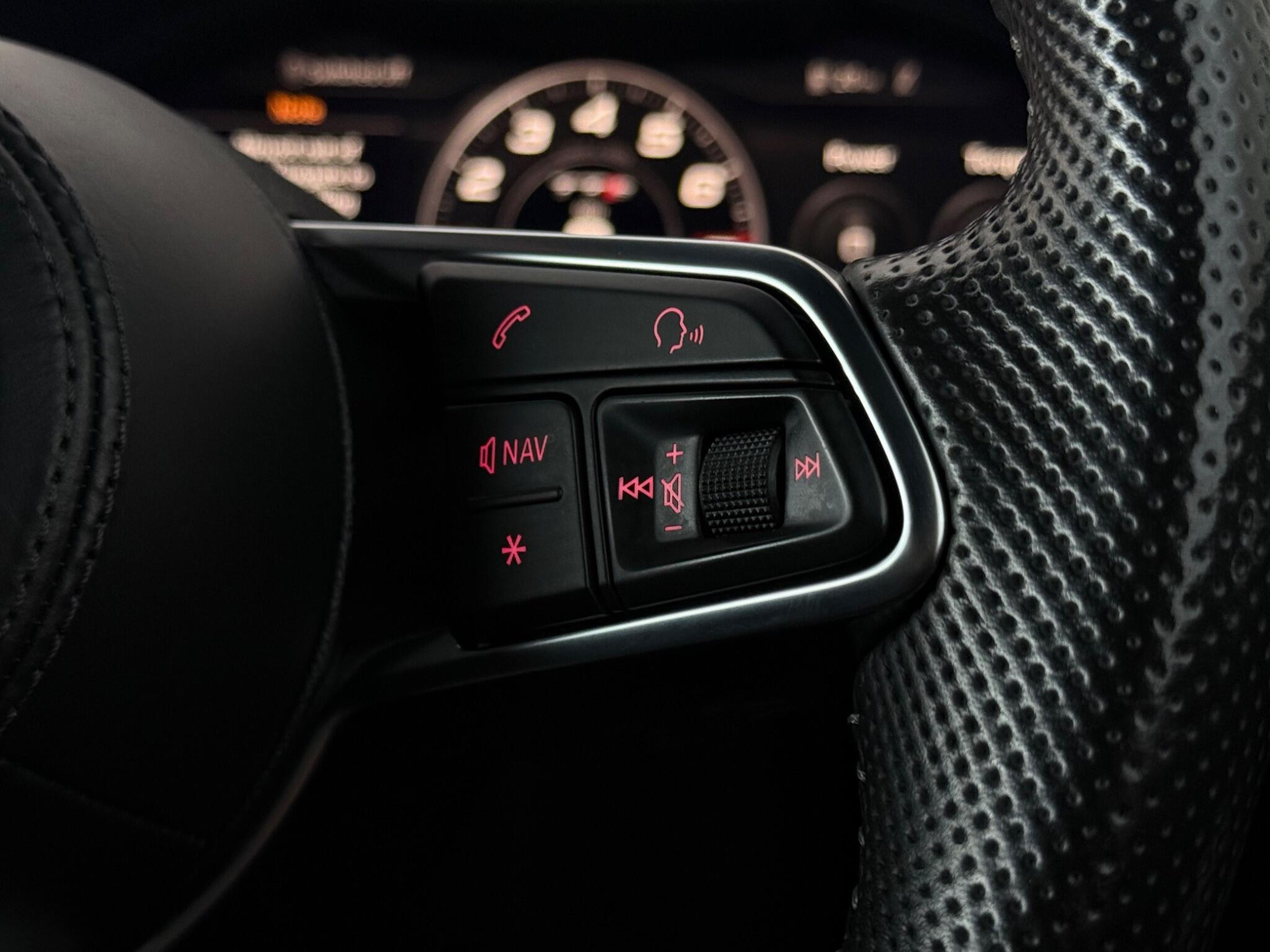Audi TTS view 16