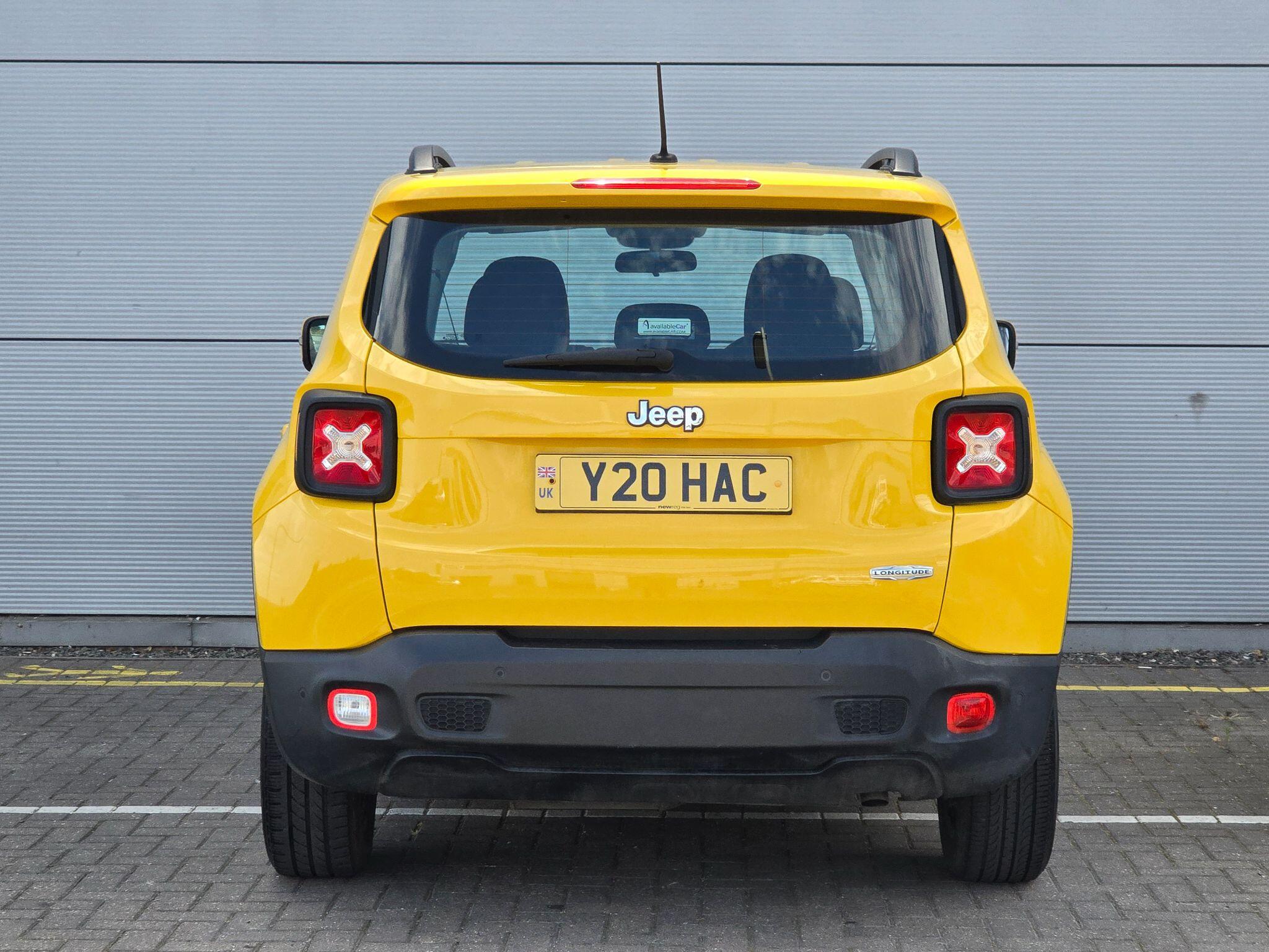 Jeep Renegade view 6