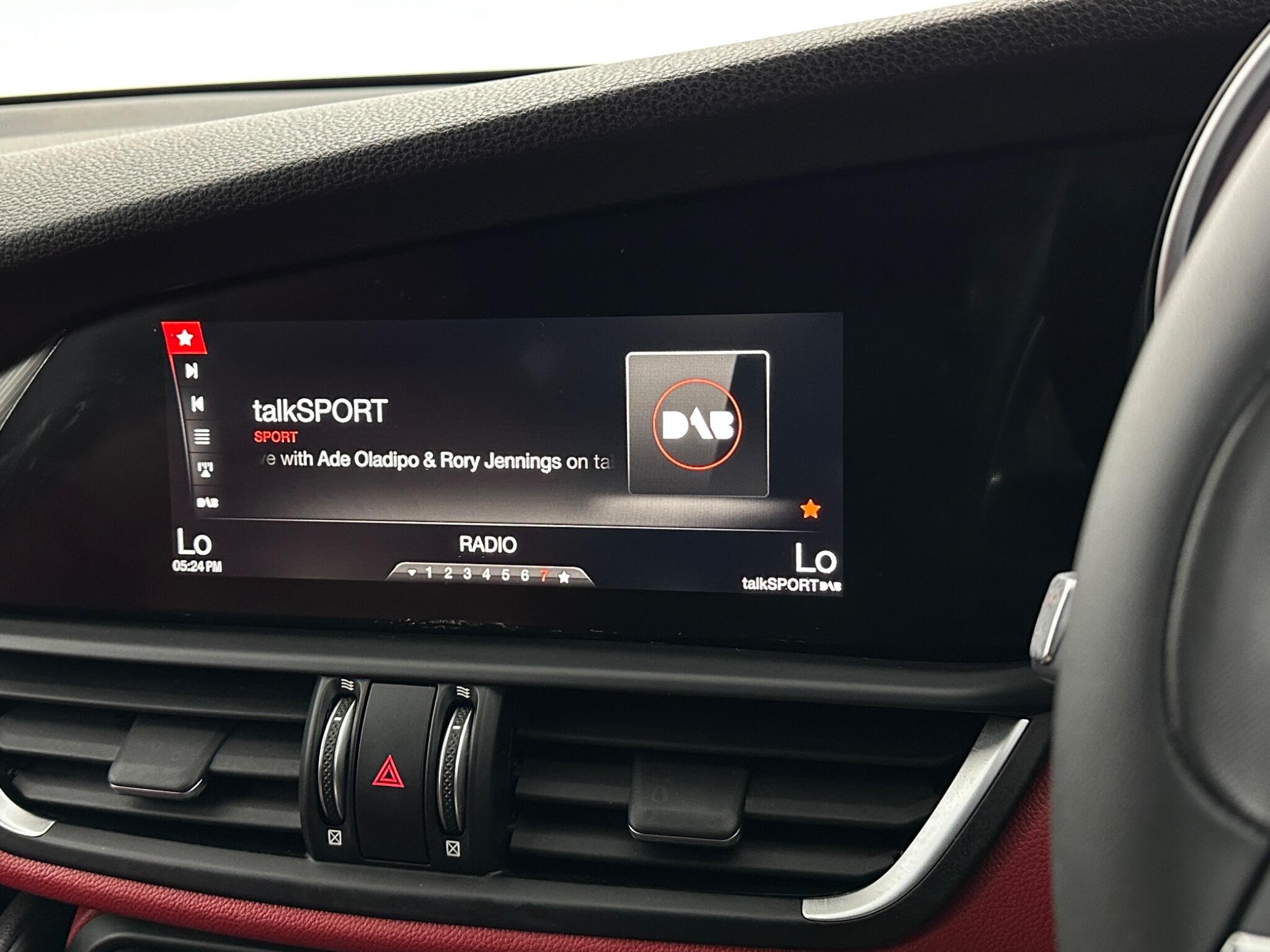 Alfa Romeo Giulia view 26