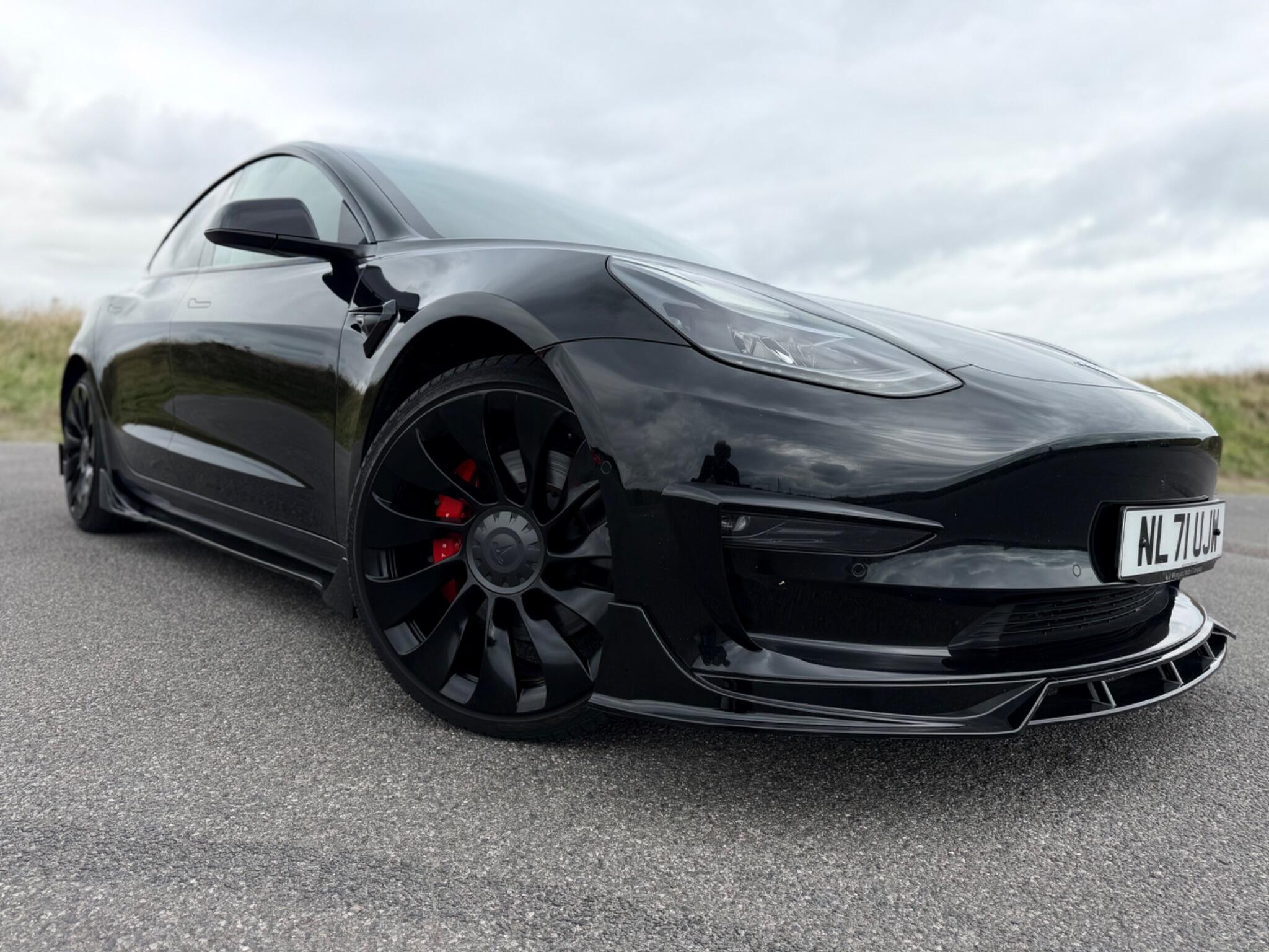 Tesla Model 3 view 40