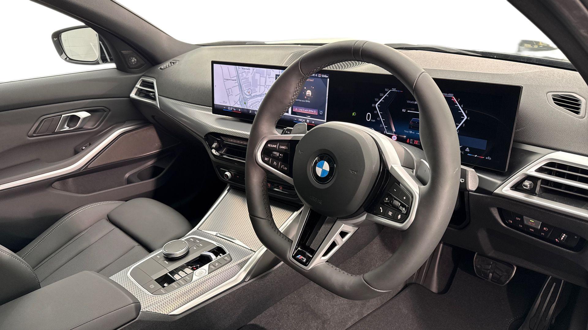 BMW 3 Series view 6