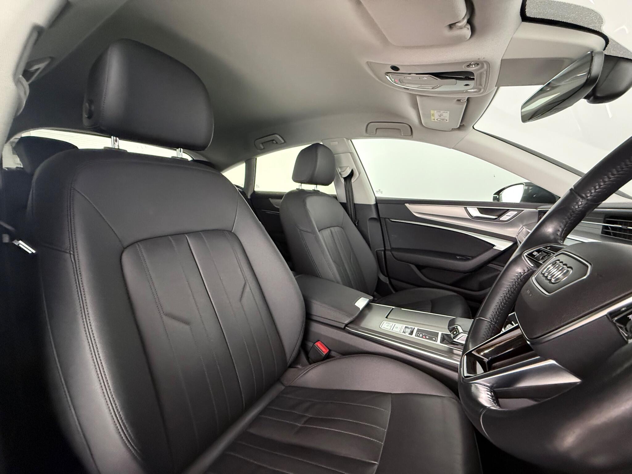 Audi A7 view 30