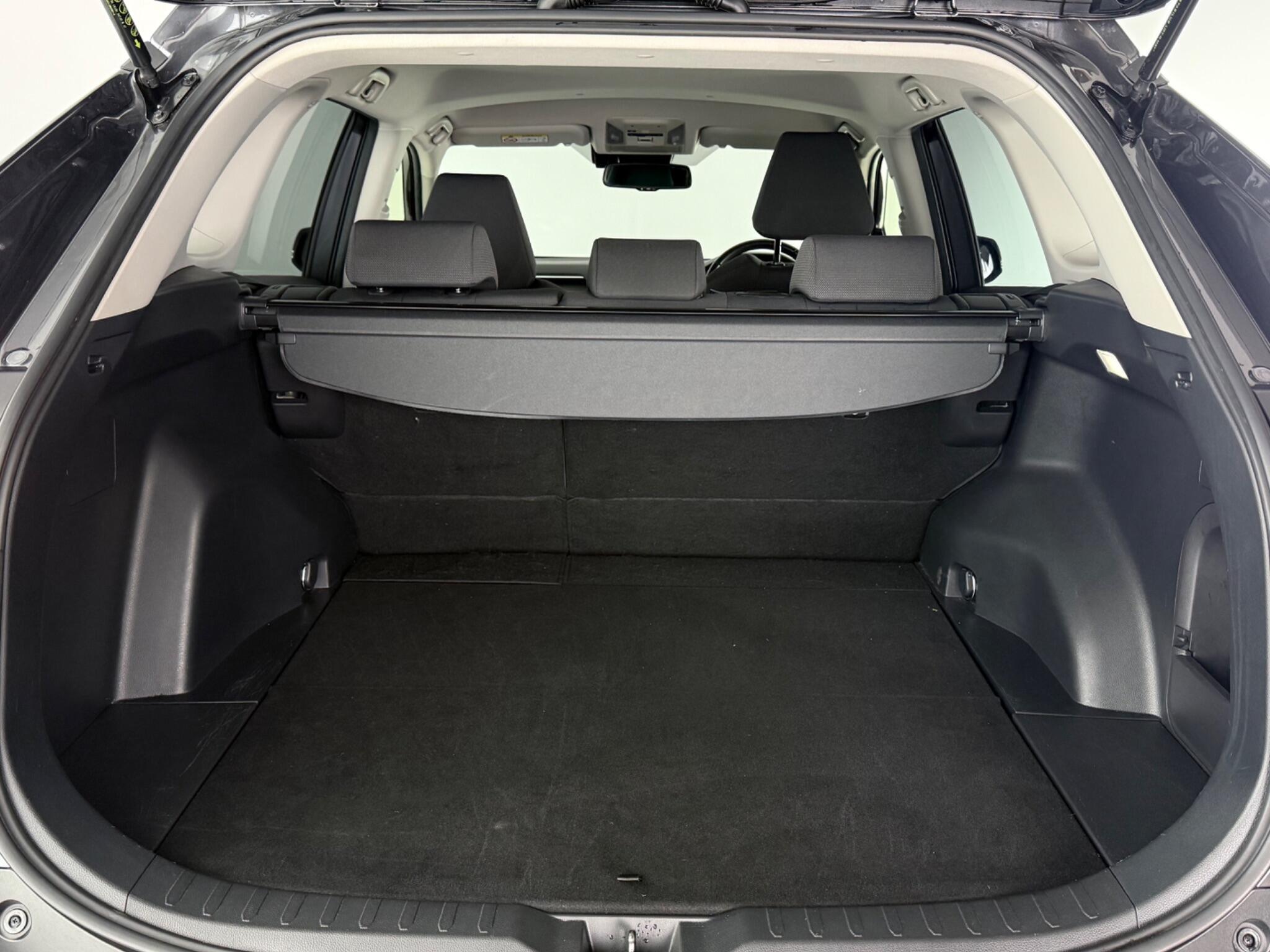 Toyota Rav4 view 10