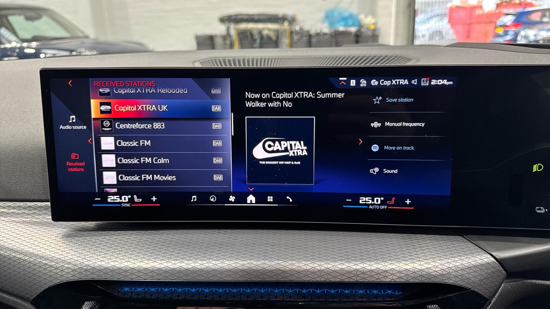 BMW I4 view 36