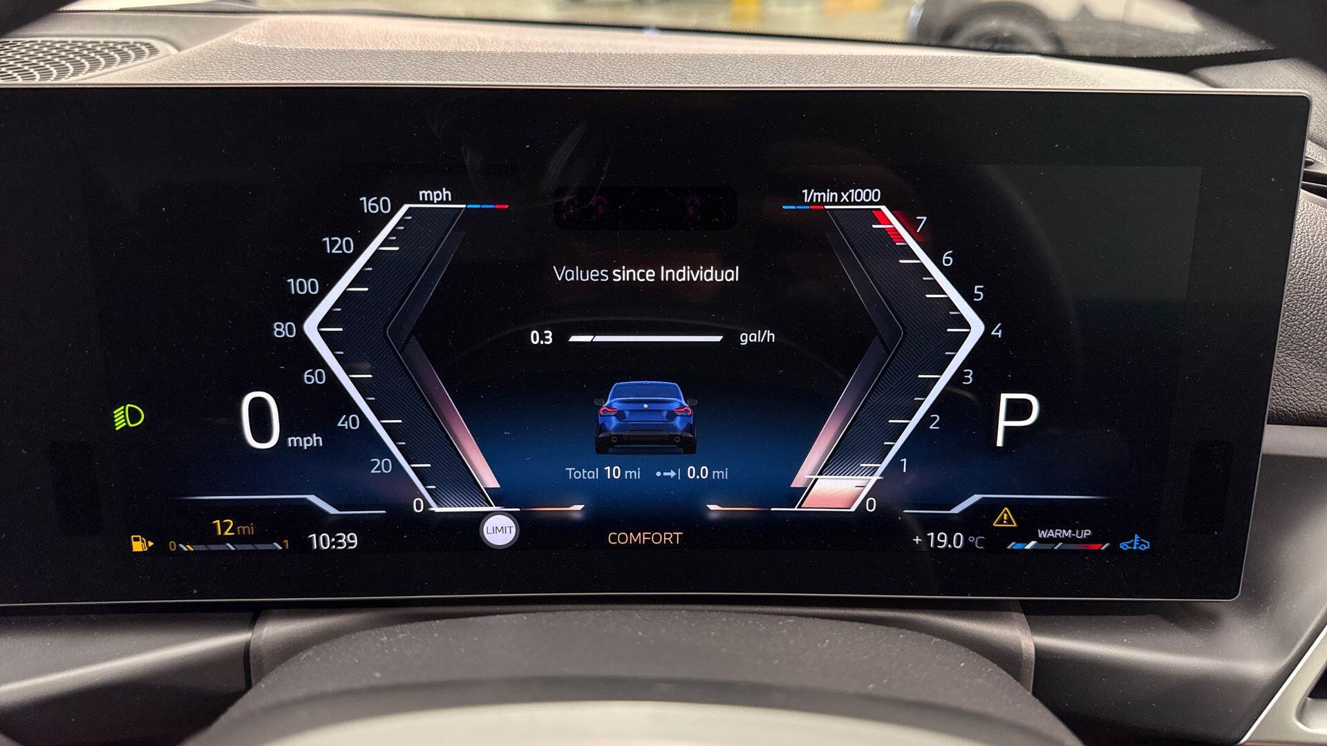 BMW 2 Series view 9