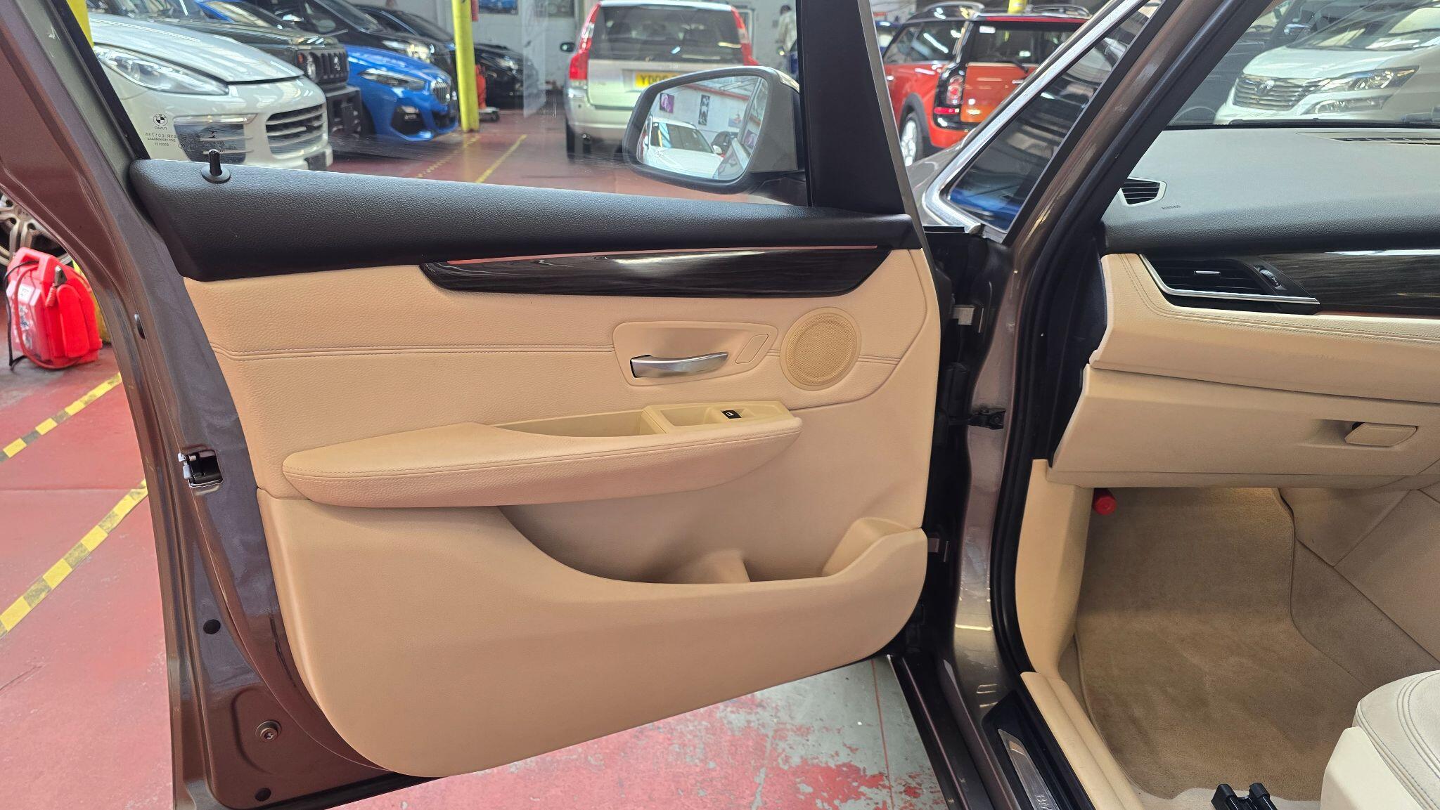BMW 2 Series view 16