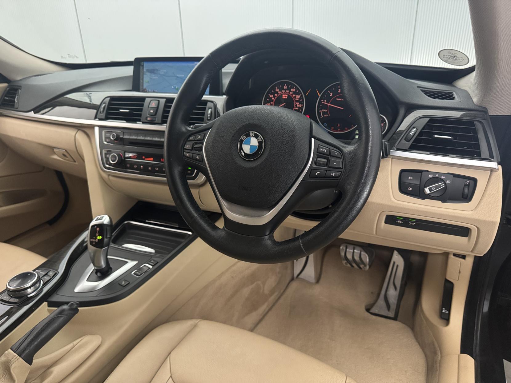 BMW 3 Series Gran Turismo view 47