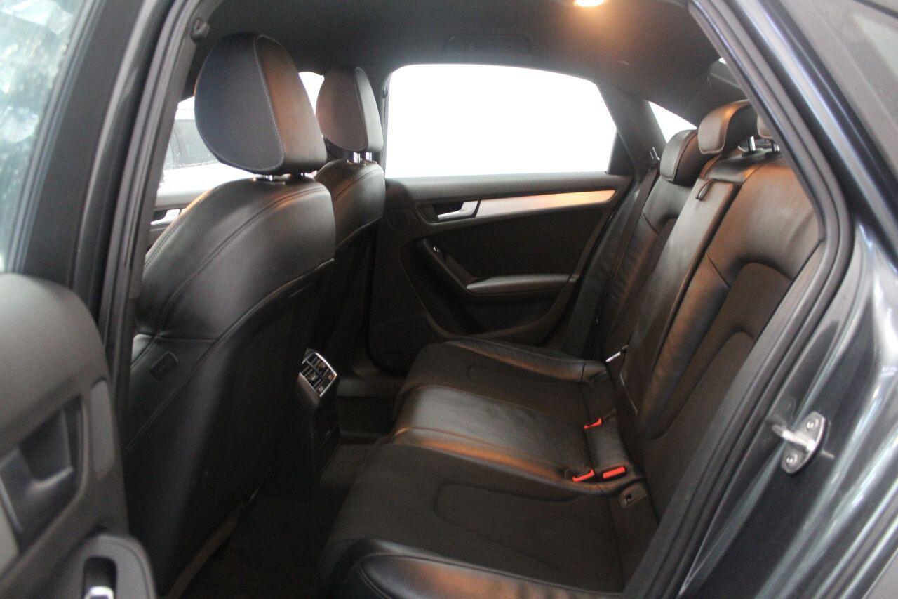 Audi A4 view 46