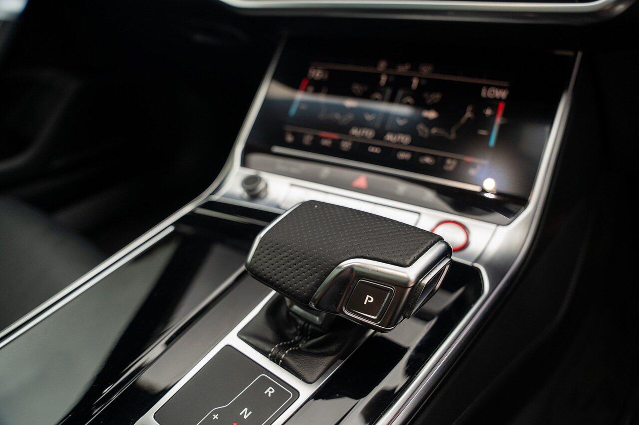 Audi RS6 view 55