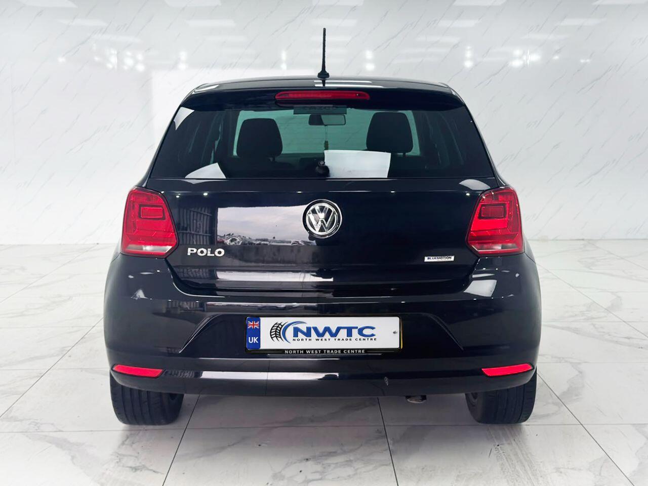Volkswagen Polo view 10