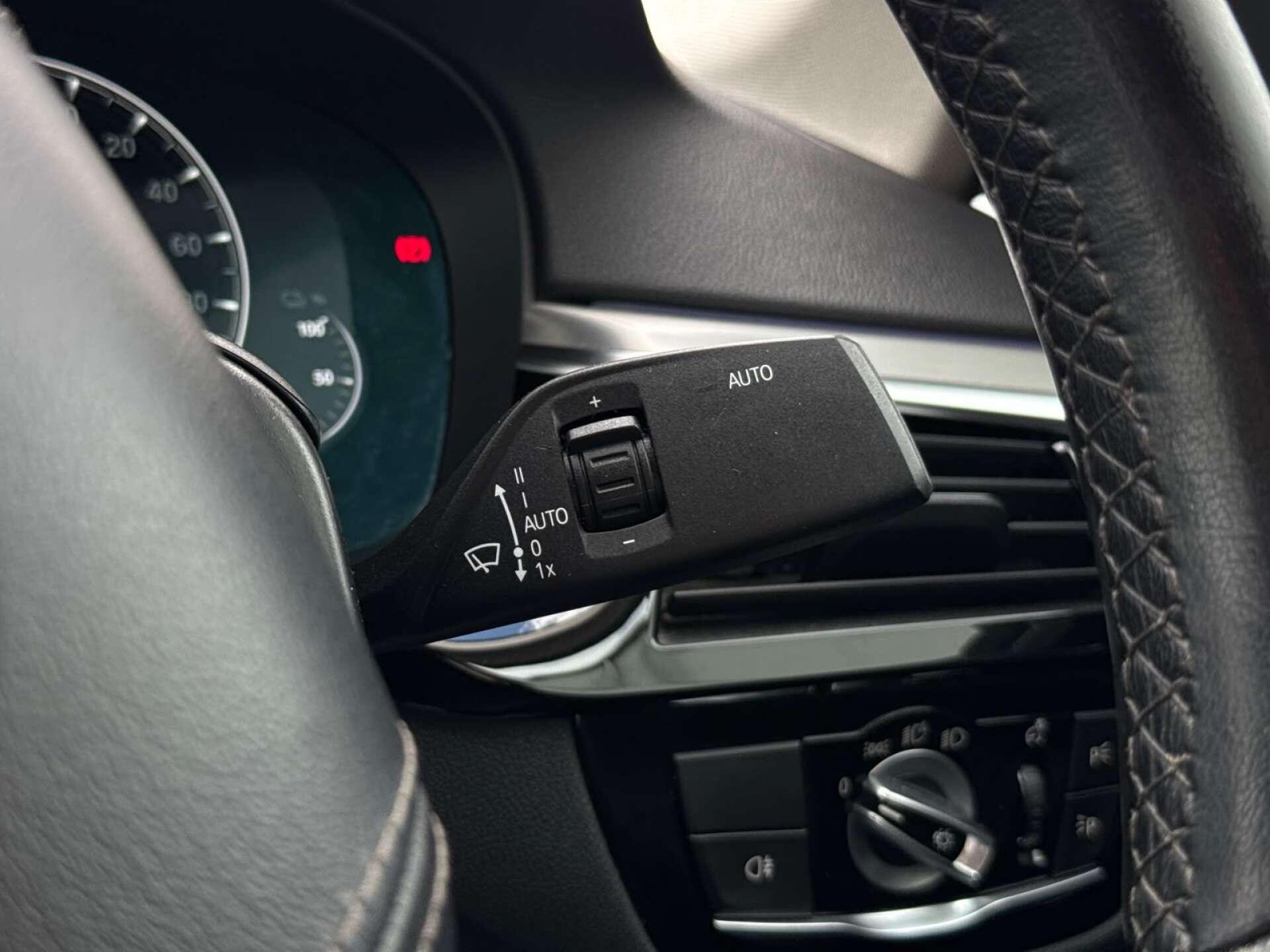 BMW 5 Series view 59