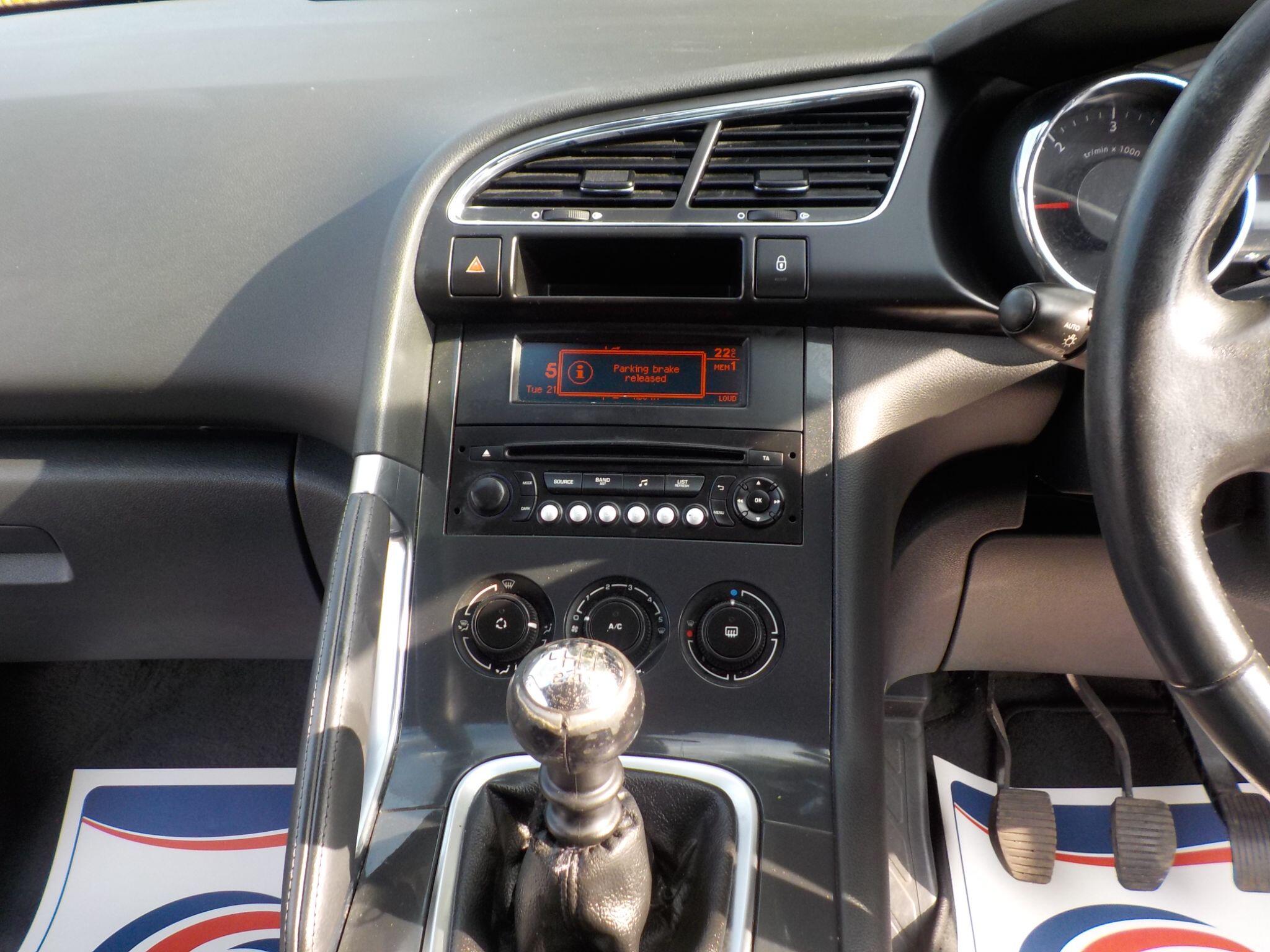 Peugeot 3008 1.6 HDi Active Euro 5 5dr