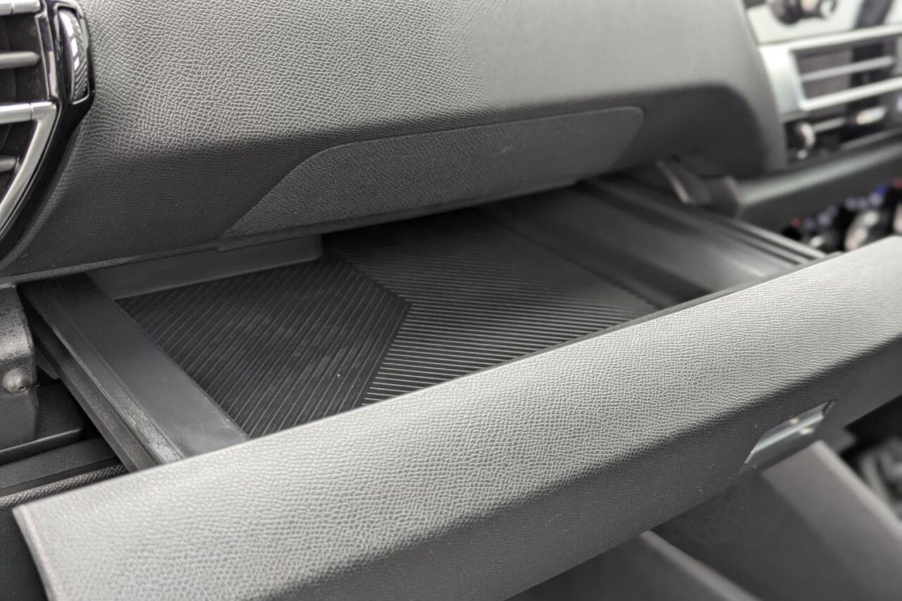 Citroen C4 view 26